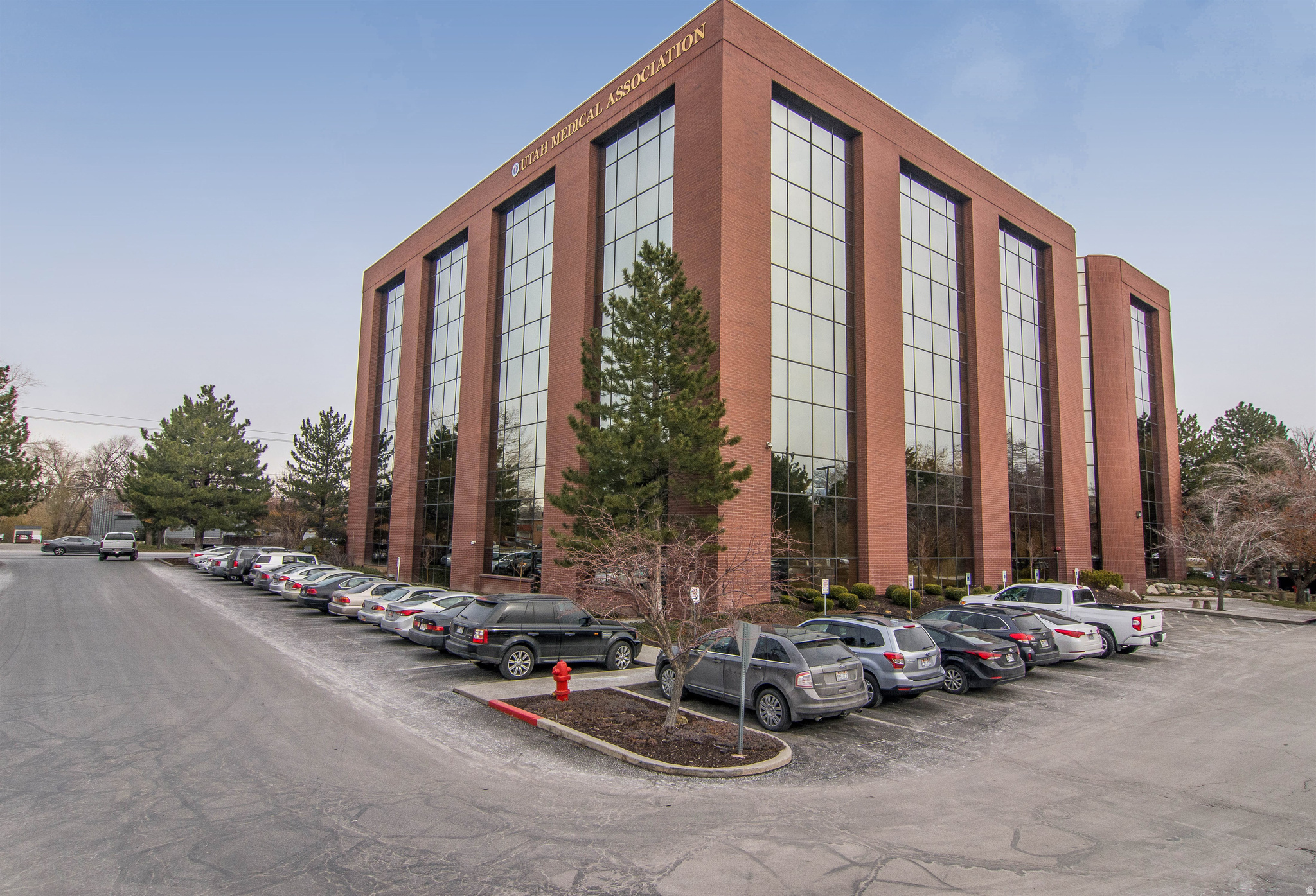 310 E 4500 S, Murray, UT 84107 — photo 1