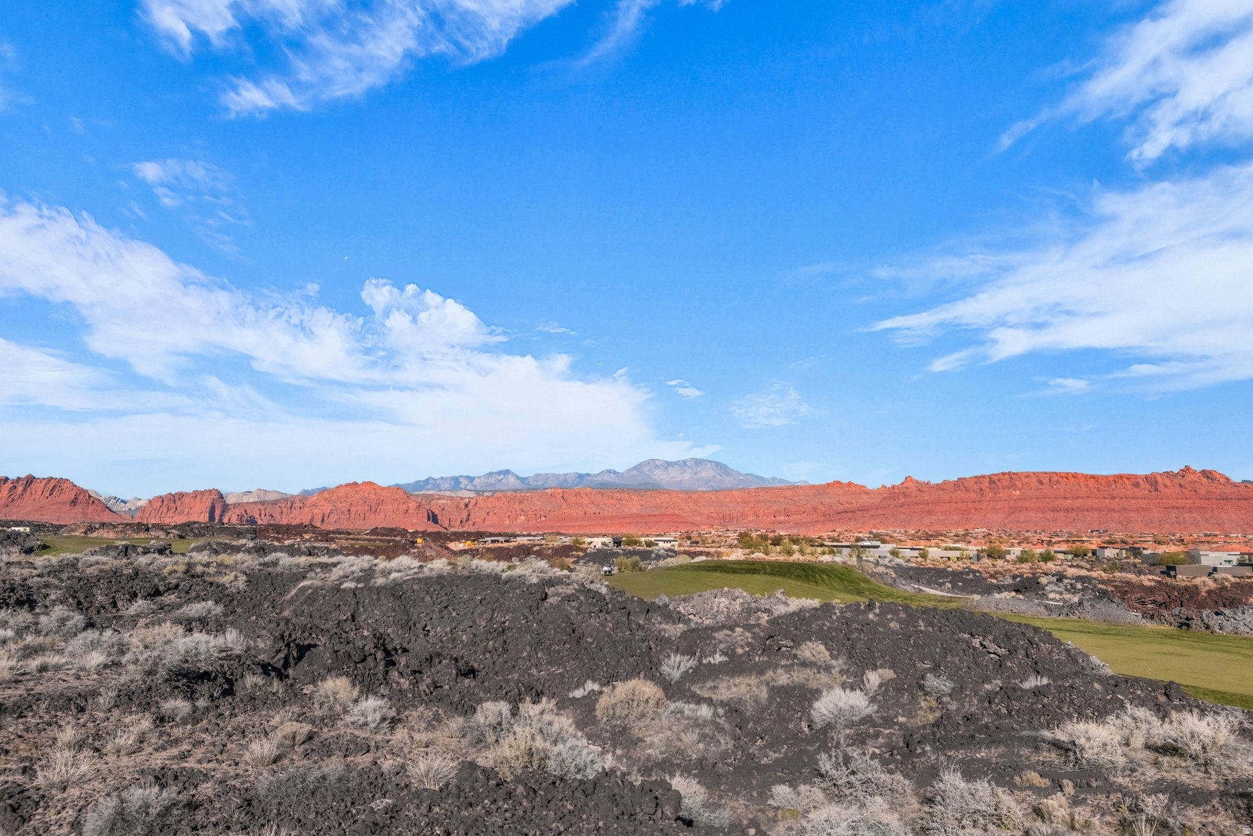 2442 S VILLAGE DR, Santa Clara, UT 84765 — photo 1