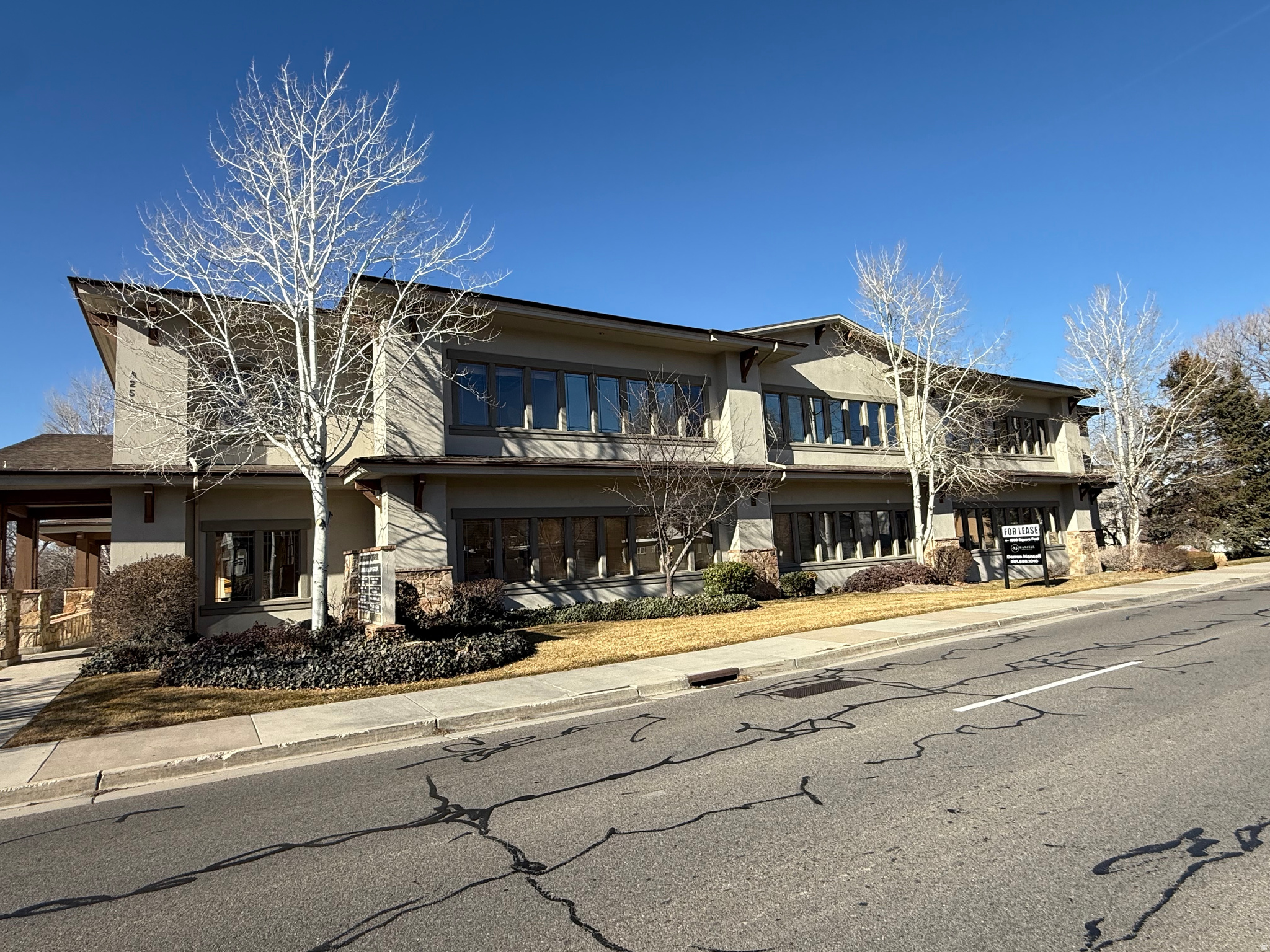 4252 S HIGHLAND DR #200, Millcreek, UT 84124 — photo 1