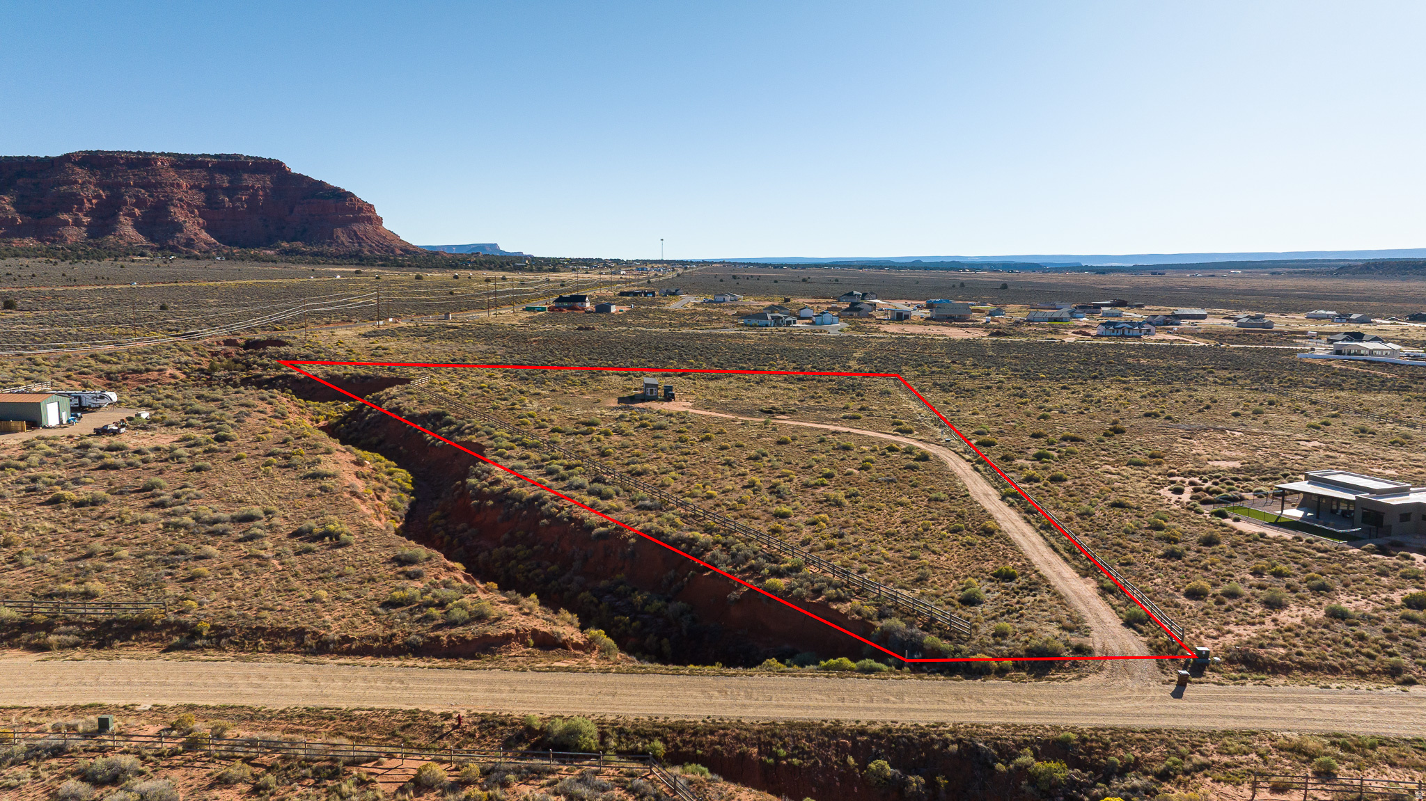 1555 S LOST DR, Kanab, UT 84741 — photo 1