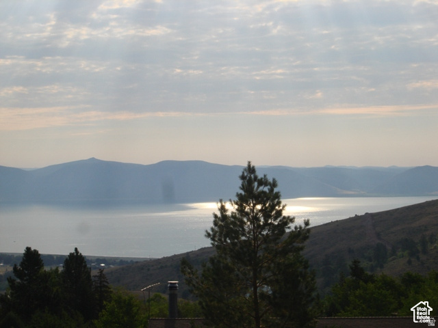 1041 S LAKEVIEW DR, Garden City, UT 84028 — photo 1
