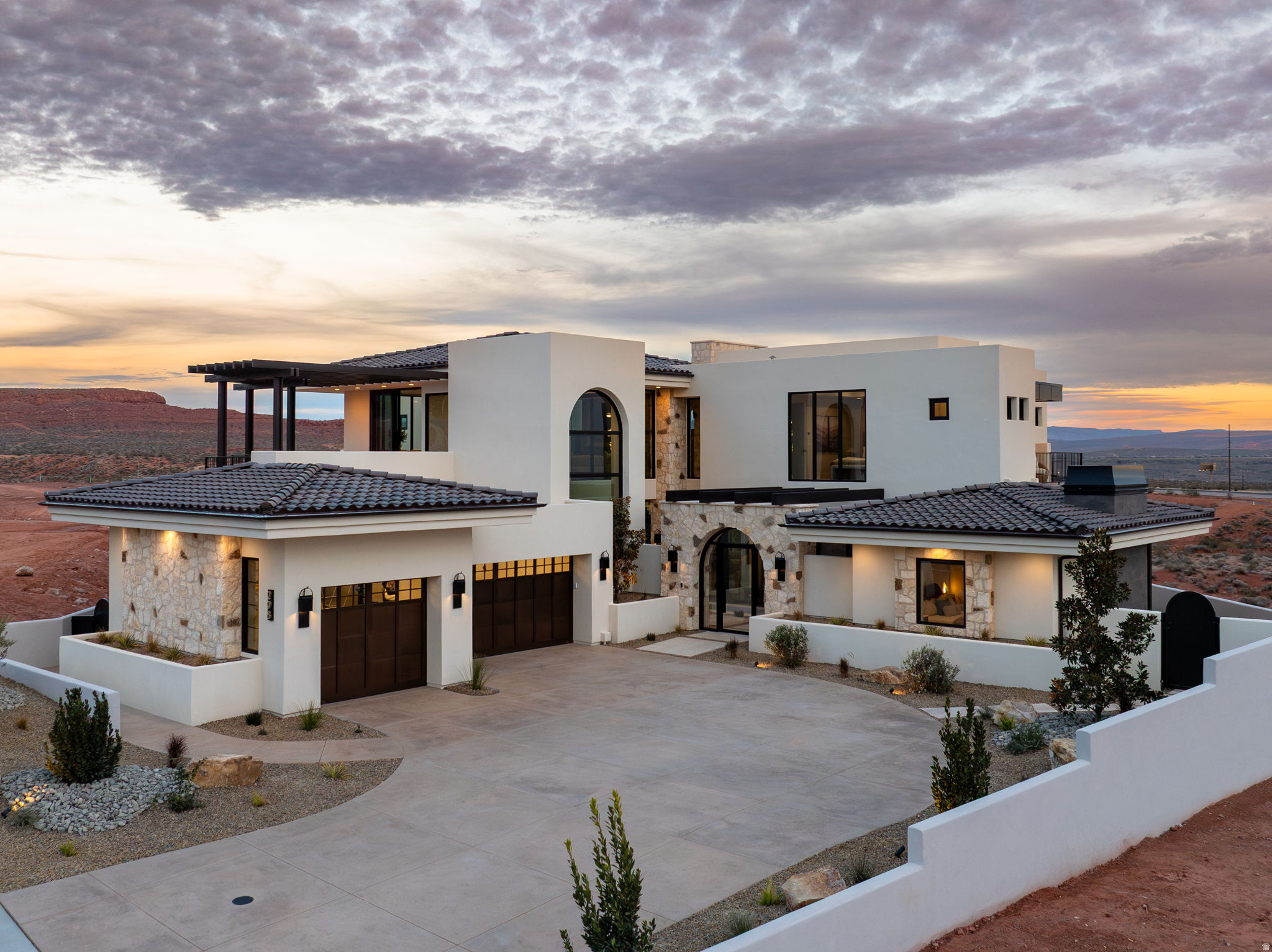 298 E COLIMA RD, Washington, UT 84780 — photo 1