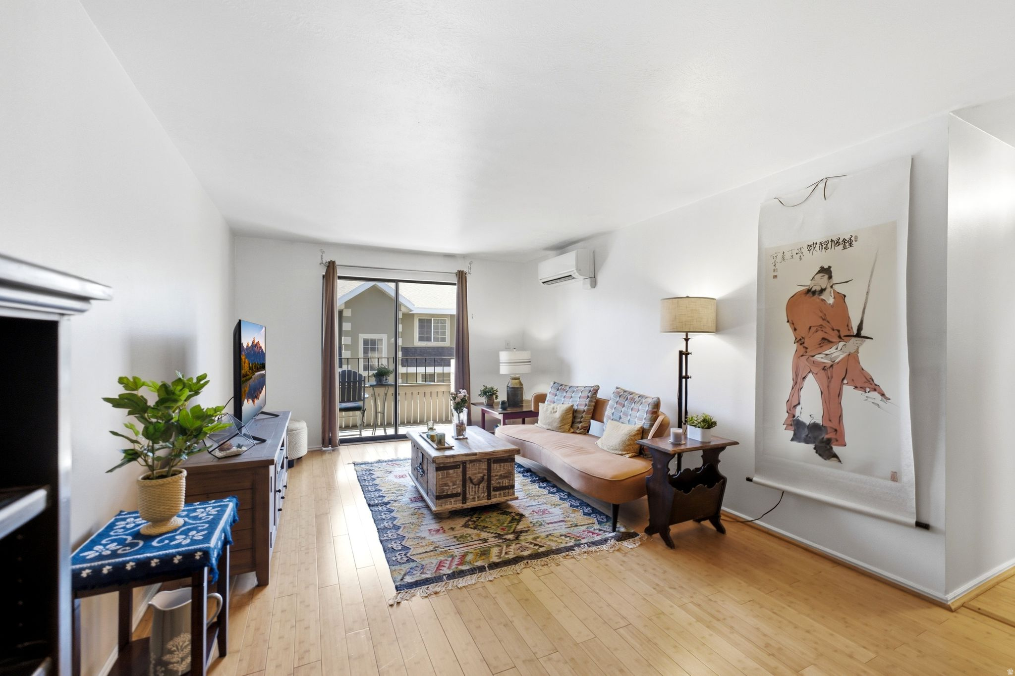 550 S 400 E #3201, Salt Lake City, UT 84111 — photo 1