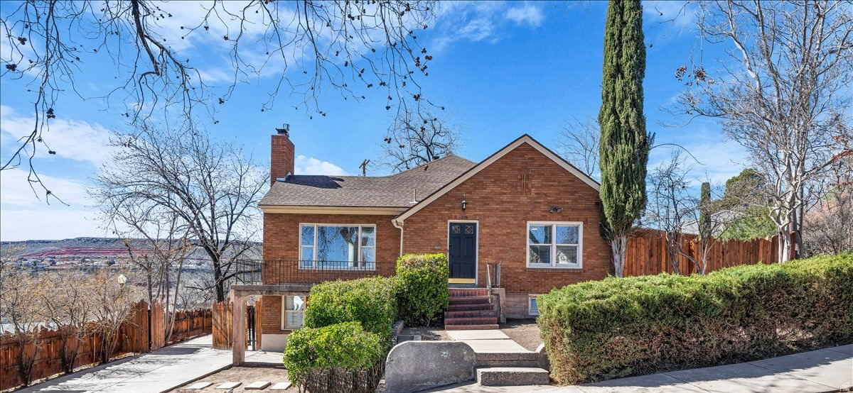 239 N MAIN ST, St. George, UT 84770 — photo 1