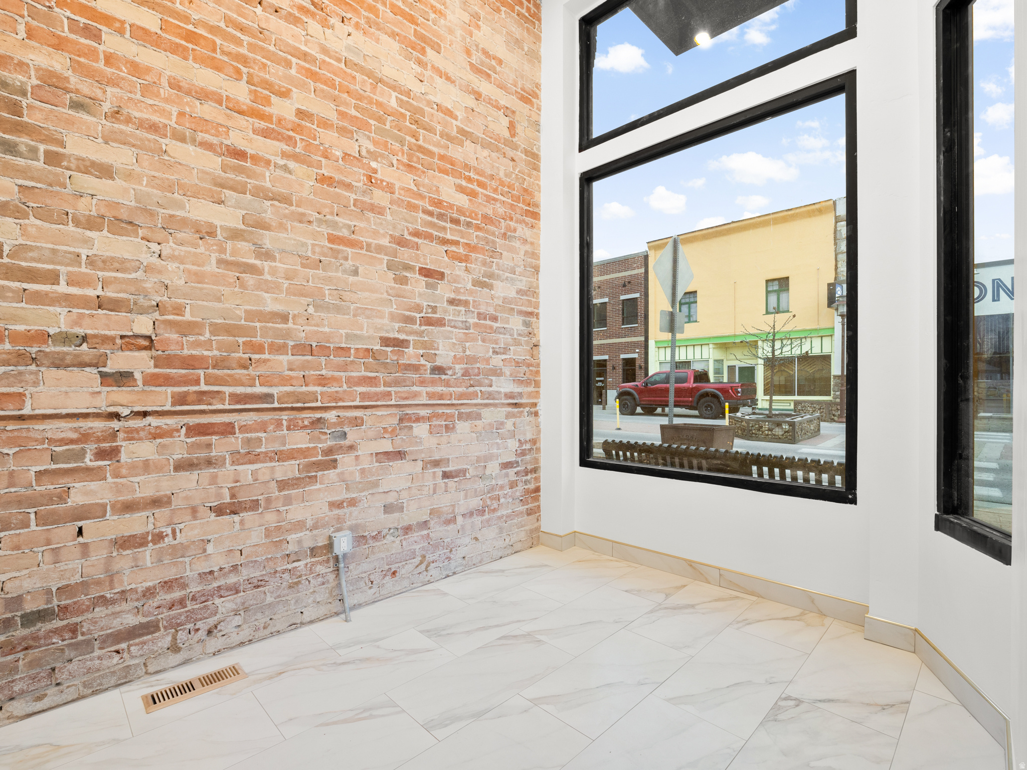 155 W MAIN ST, Lehi, UT 84043 — photo 1