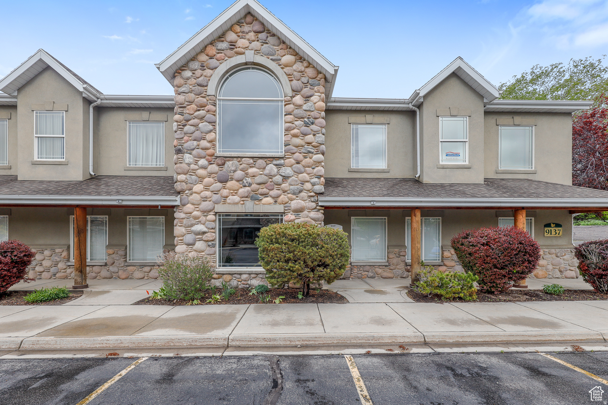 9131 S MONROE WAY #A, Sandy, UT 84070 — photo 1