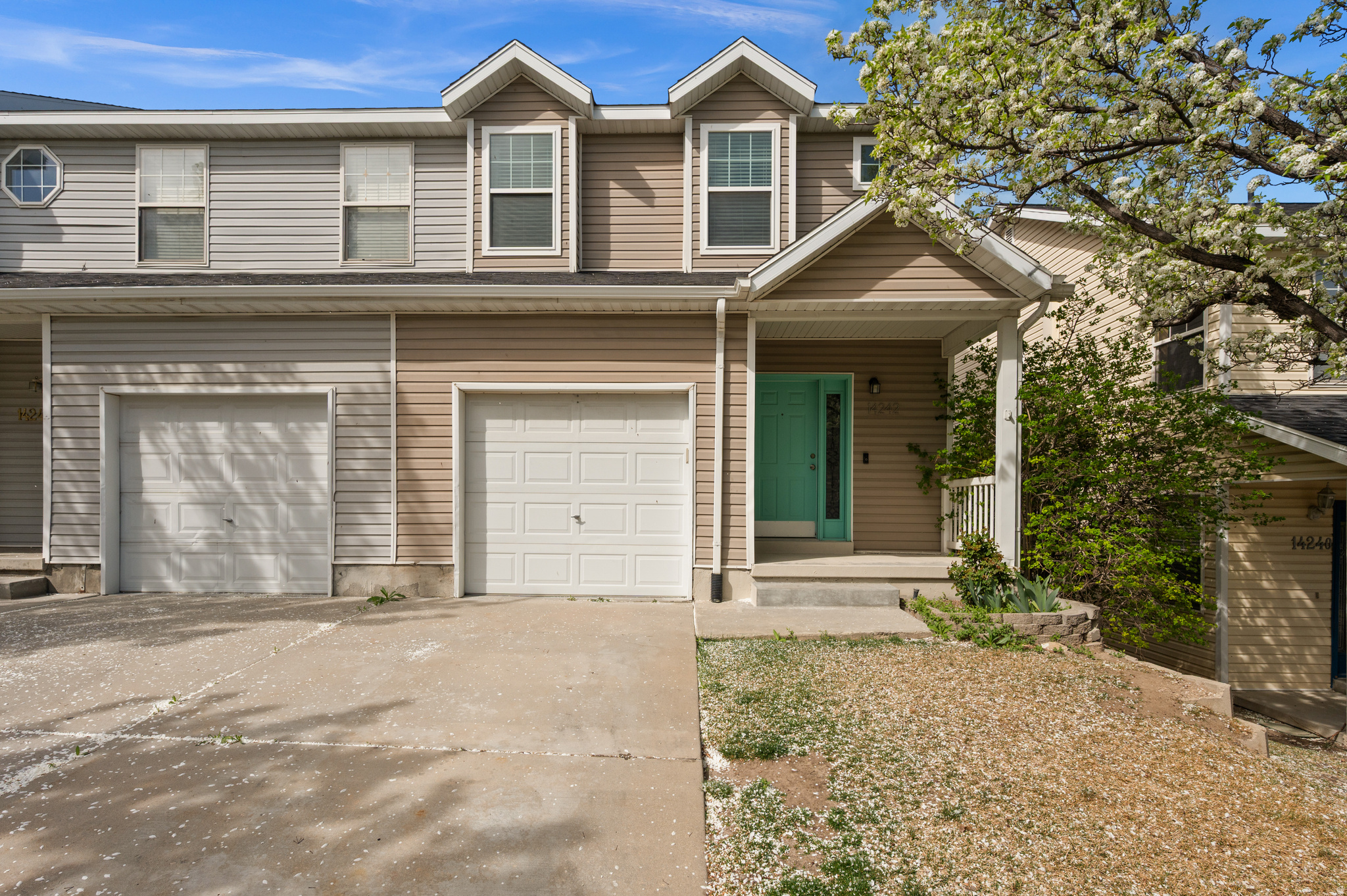 14242 S DAISYFIELD DR, Draper, UT 84020 — photo 1