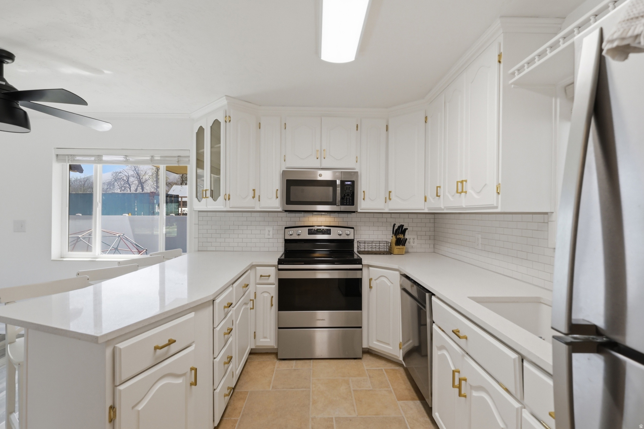 2710 E CANYON RD, Spanish Fork, UT 84660 — photo 1