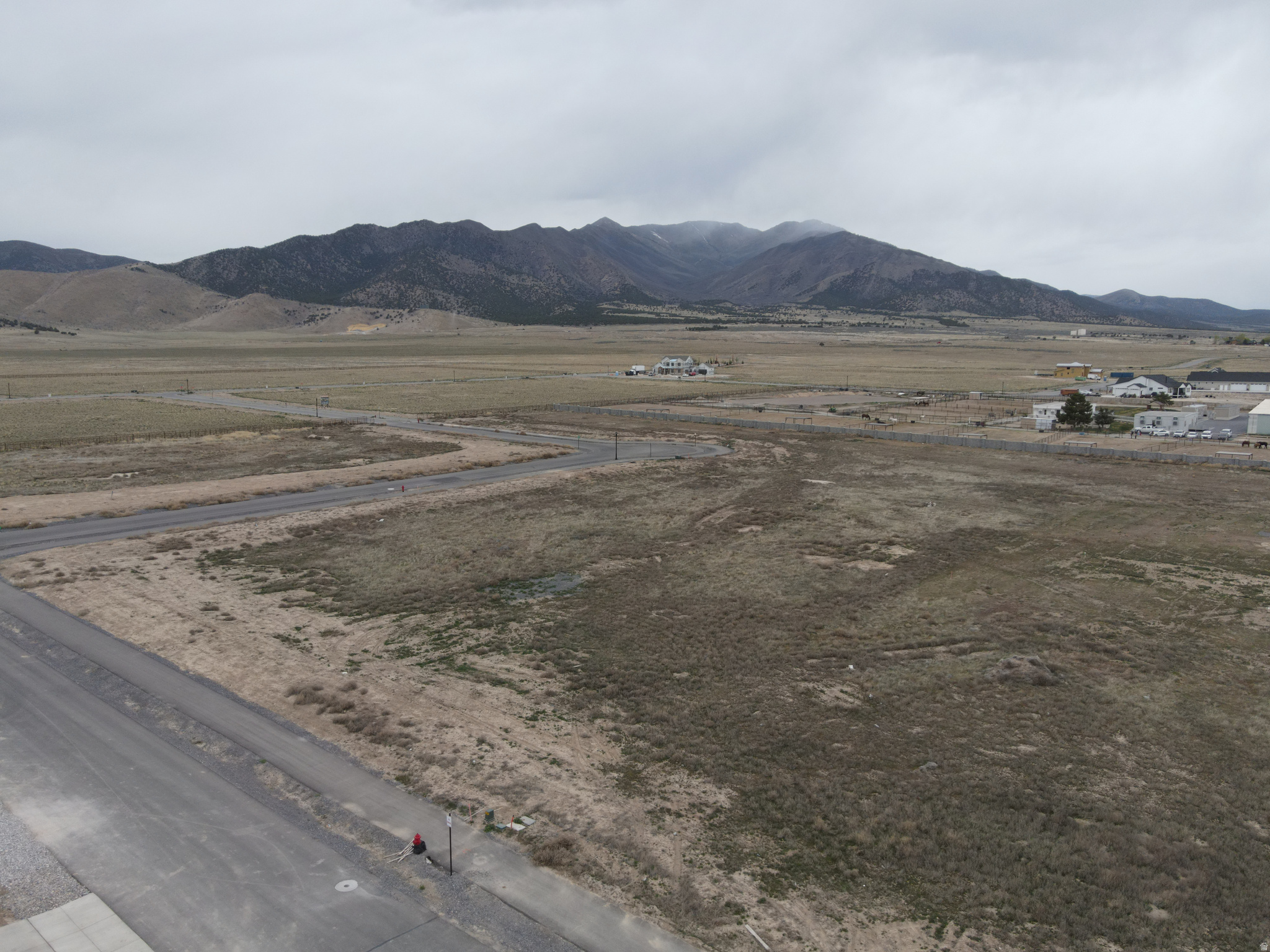 2574 N SAUTTER LN, Eagle Mountain, UT 84005 — photo 1