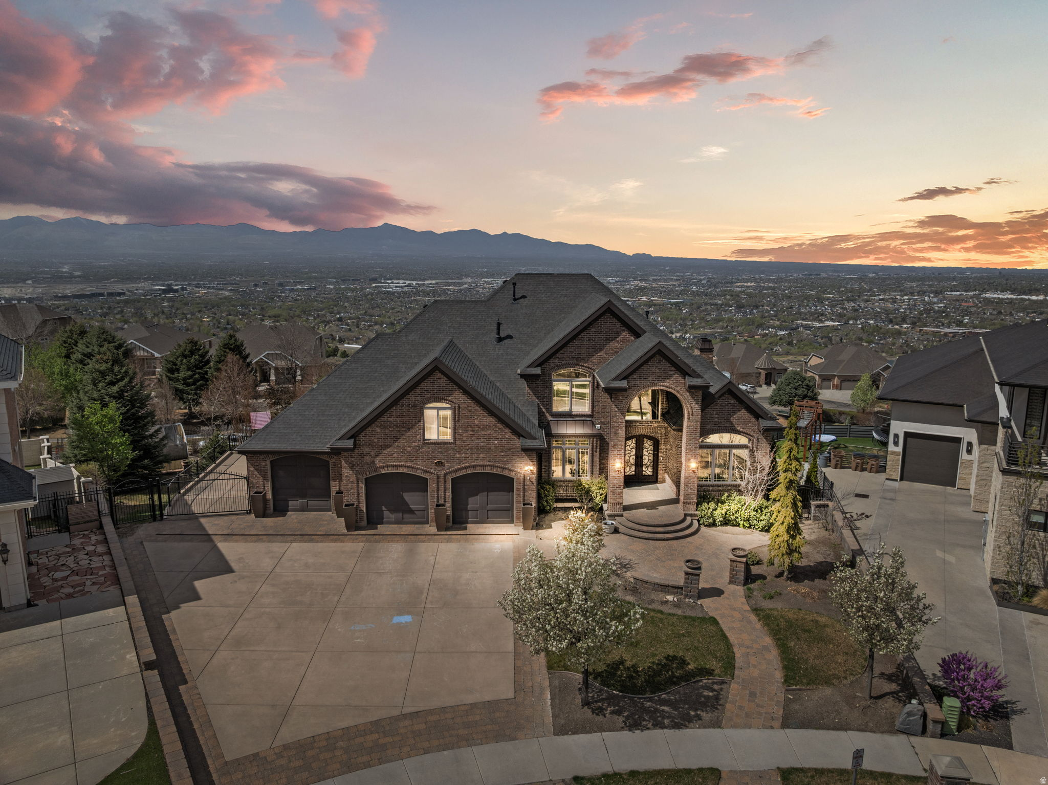 14032 S CANYON VISTA LN, Draper, UT 84020 — photo 1