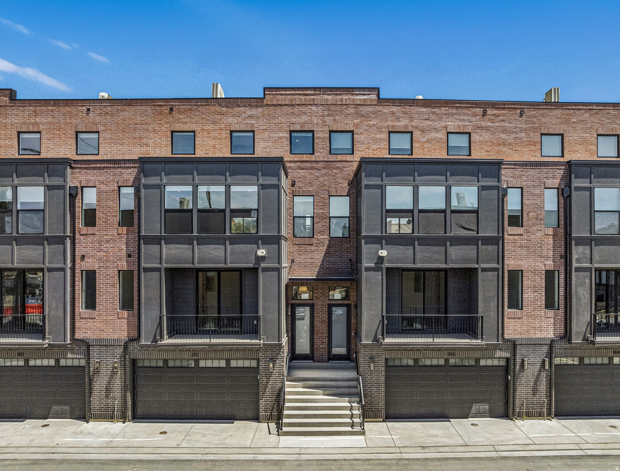 443 W 400 N #303, Salt Lake City, UT 84103 — photo 1