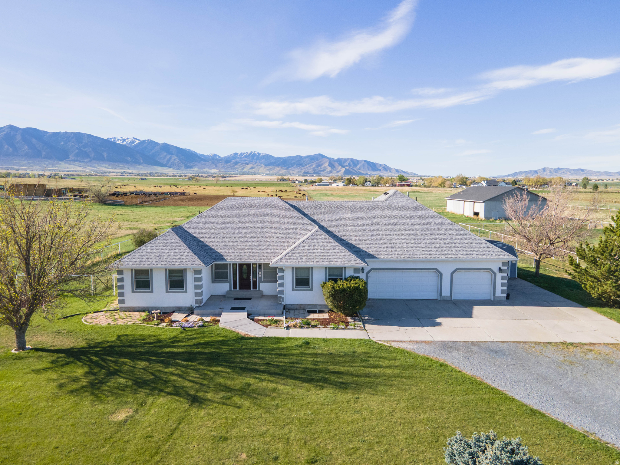 608  NICOLE WAY, Erda, UT 84074 — photo 1