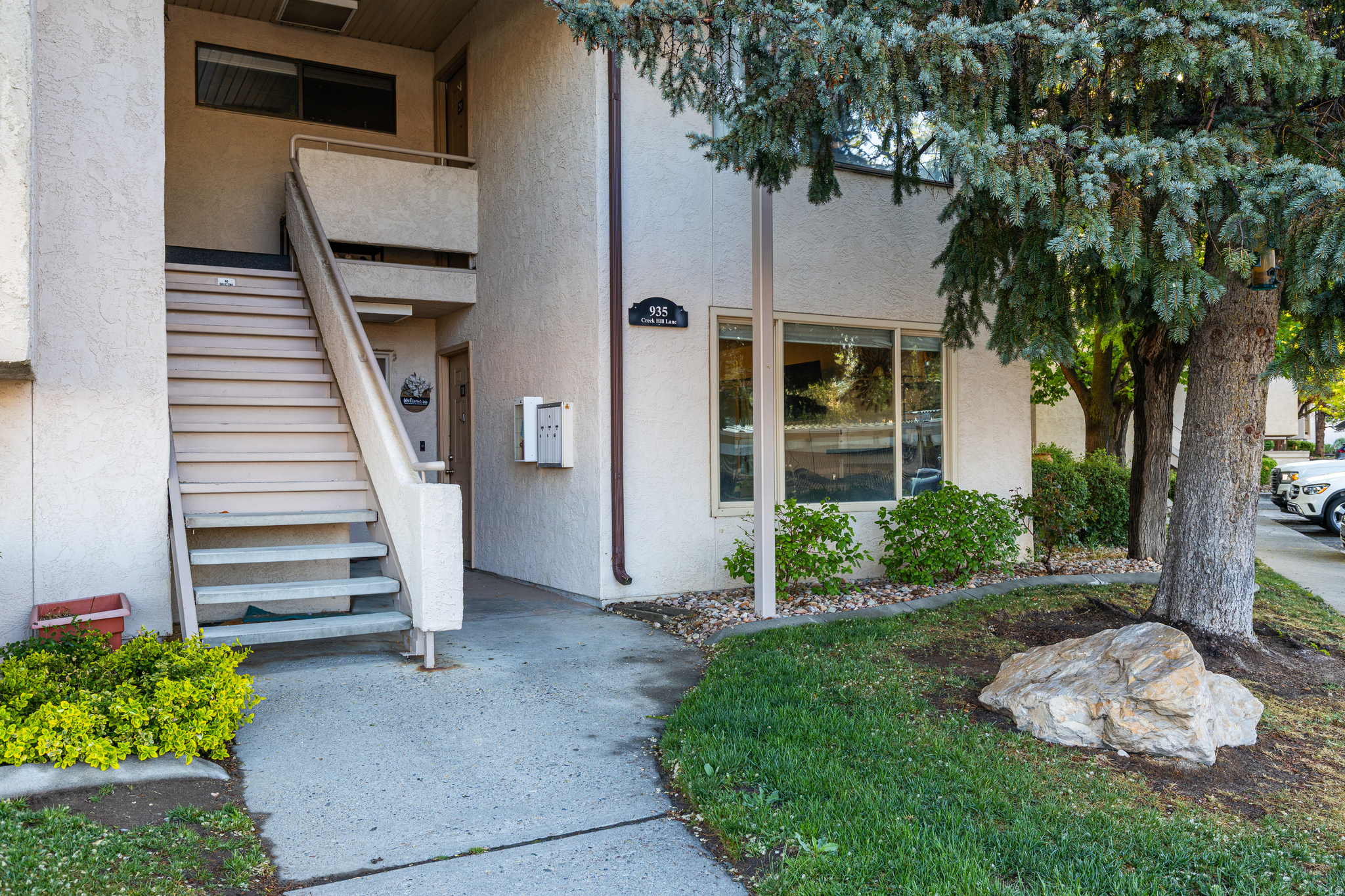 935 E CREEKHILL LN #11, Midvale, UT 84047 — photo 1