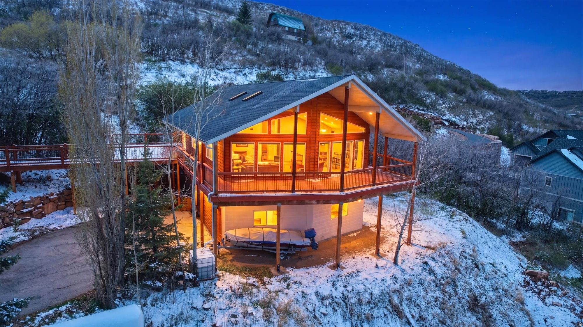 4186 OAKVIEW DR, Coalville, UT 84017 — photo 1