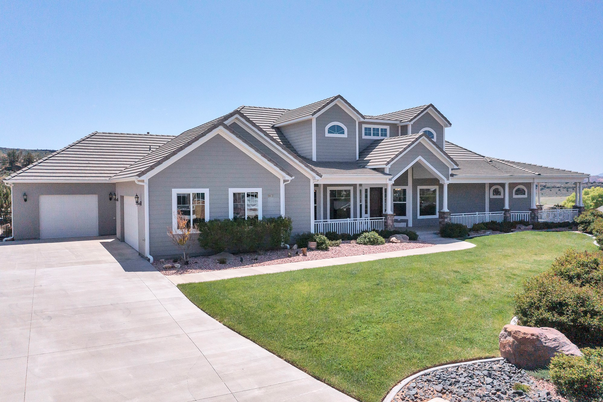 947 W AMETHYST DR, St. George, UT 84770 — photo 1