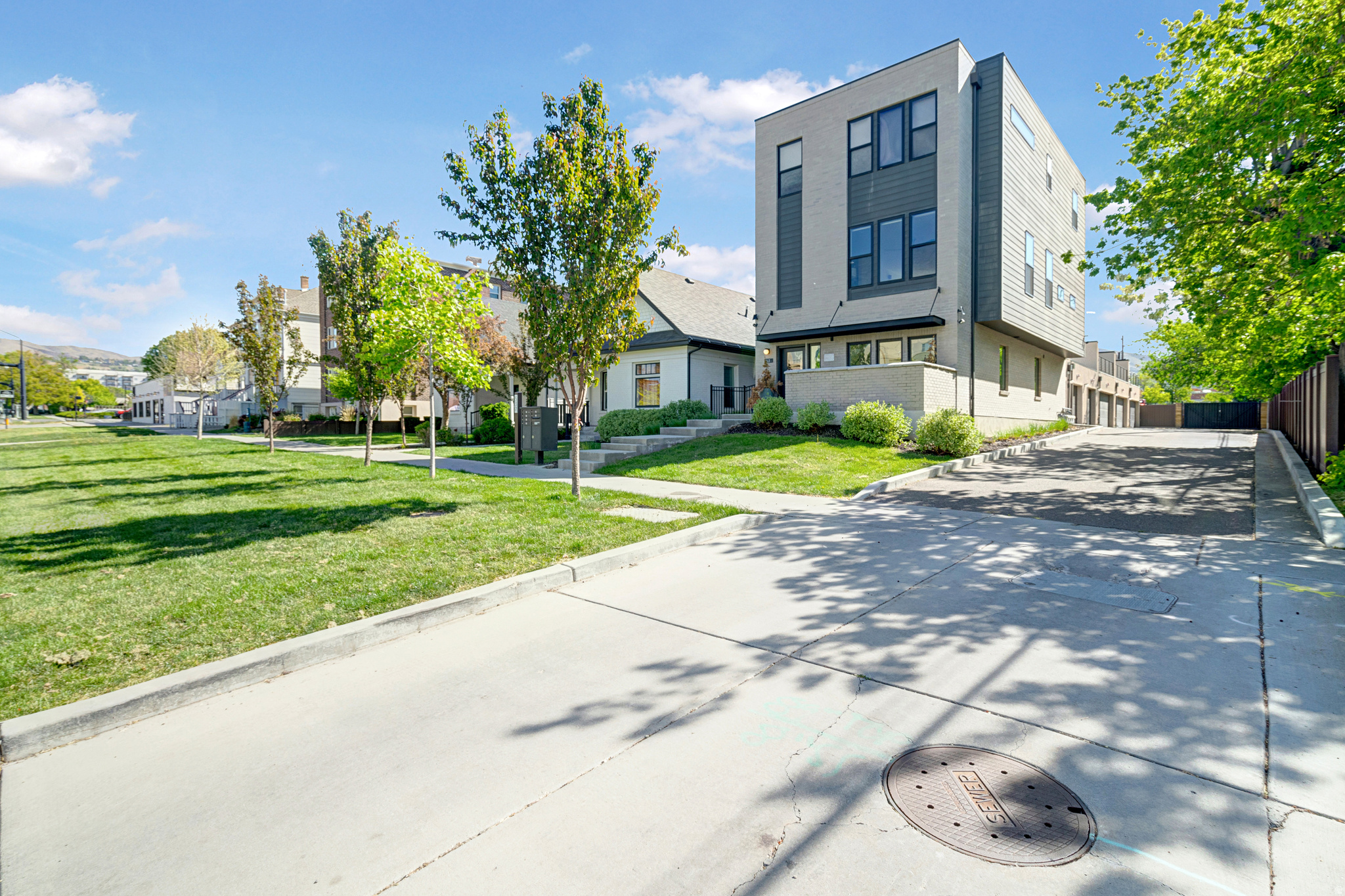 537 S 500 E #105, Salt Lake City, UT 84102 — photo 1