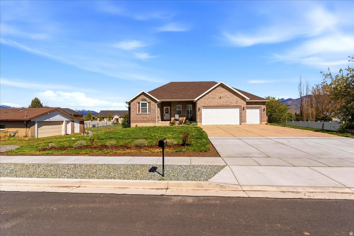 670 W YOUNG ST, Morgan, UT 84050 — photo 1