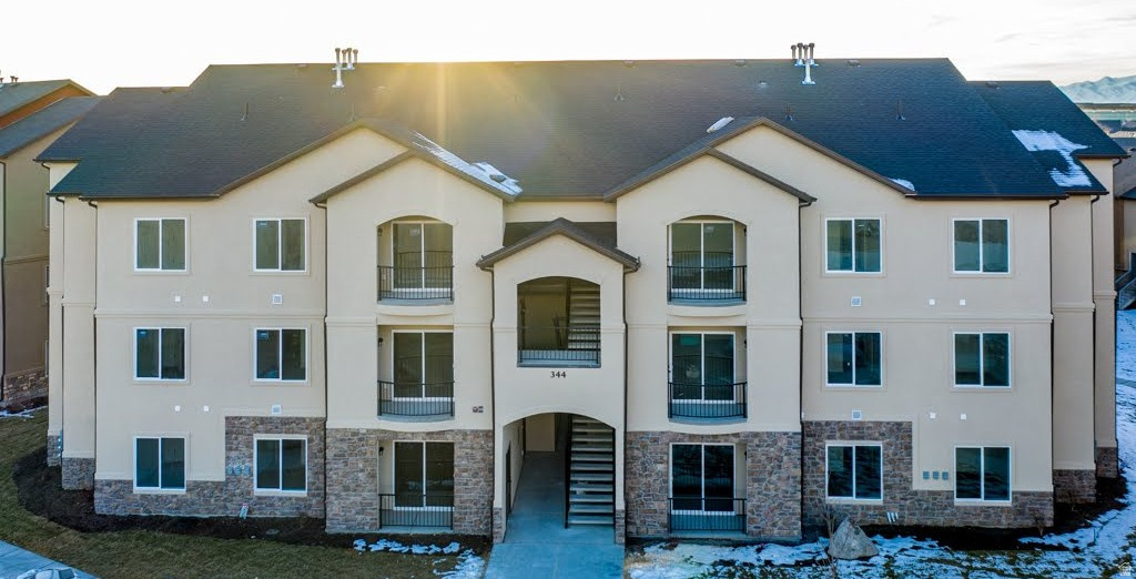 344 S 740 W #302, Pleasant Grove, UT 84062 — photo 1