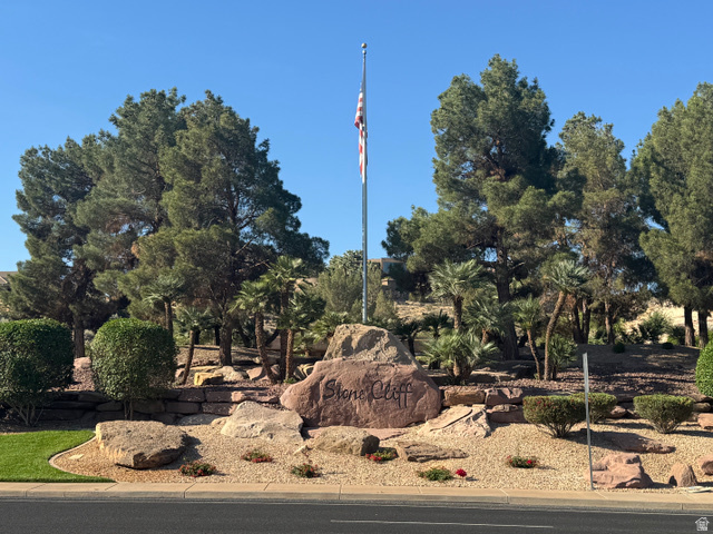 1016 S PINNACLE DR, St. George, UT 84790 — photo 1