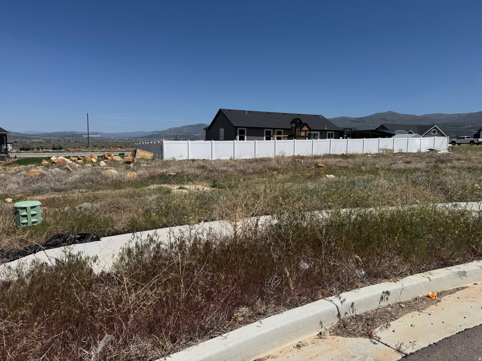 745 E 450 N, Mt Pleasant, UT 84647 — photo 1