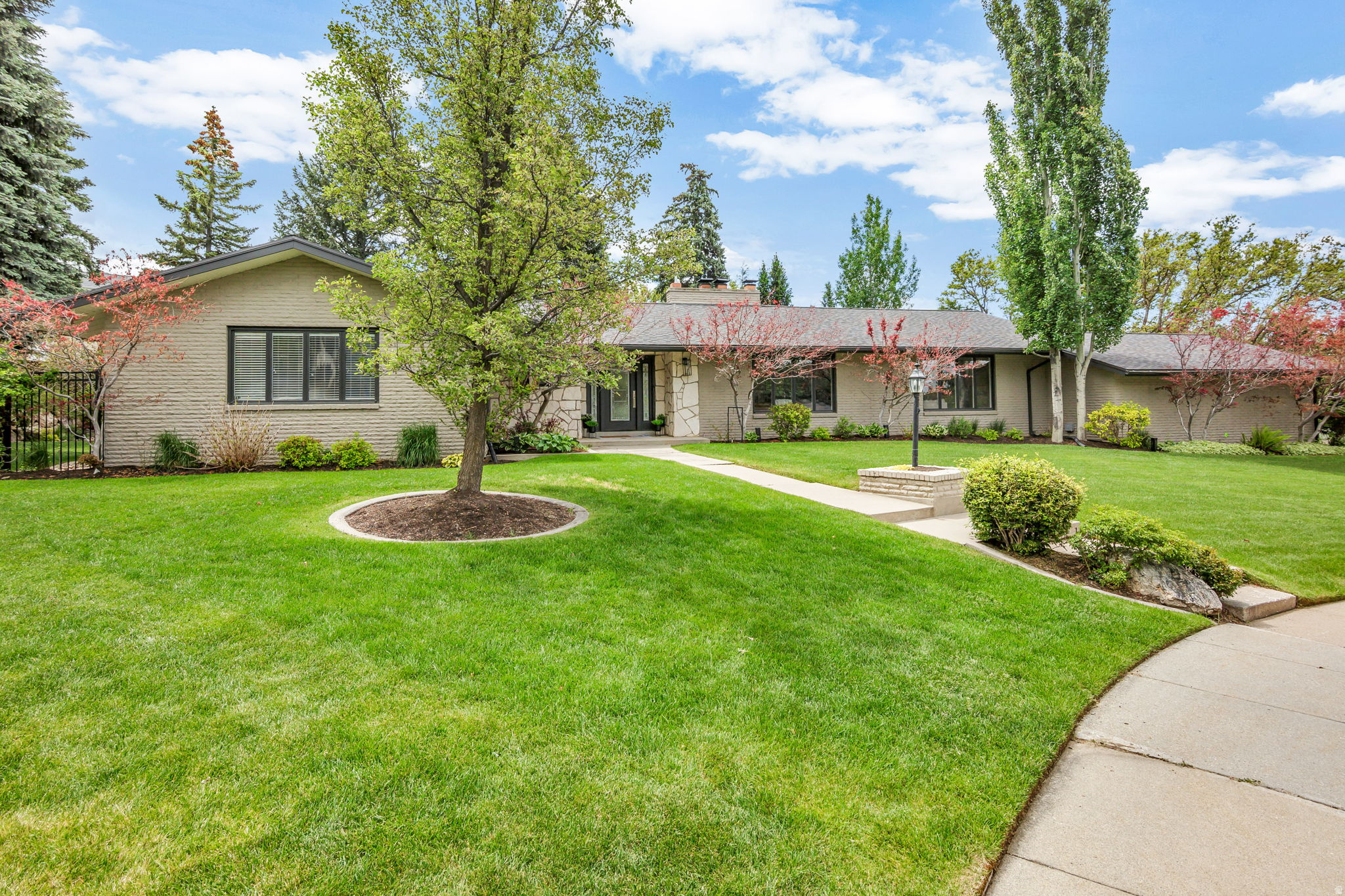 1350 E CANYON PARK RD, Bountiful, UT 84010 — photo 1