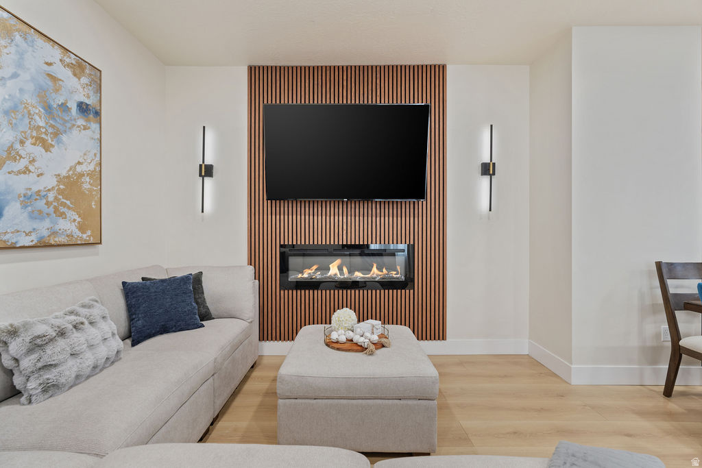 373 E 800 S, Salt Lake City, UT 84111 — photo 1