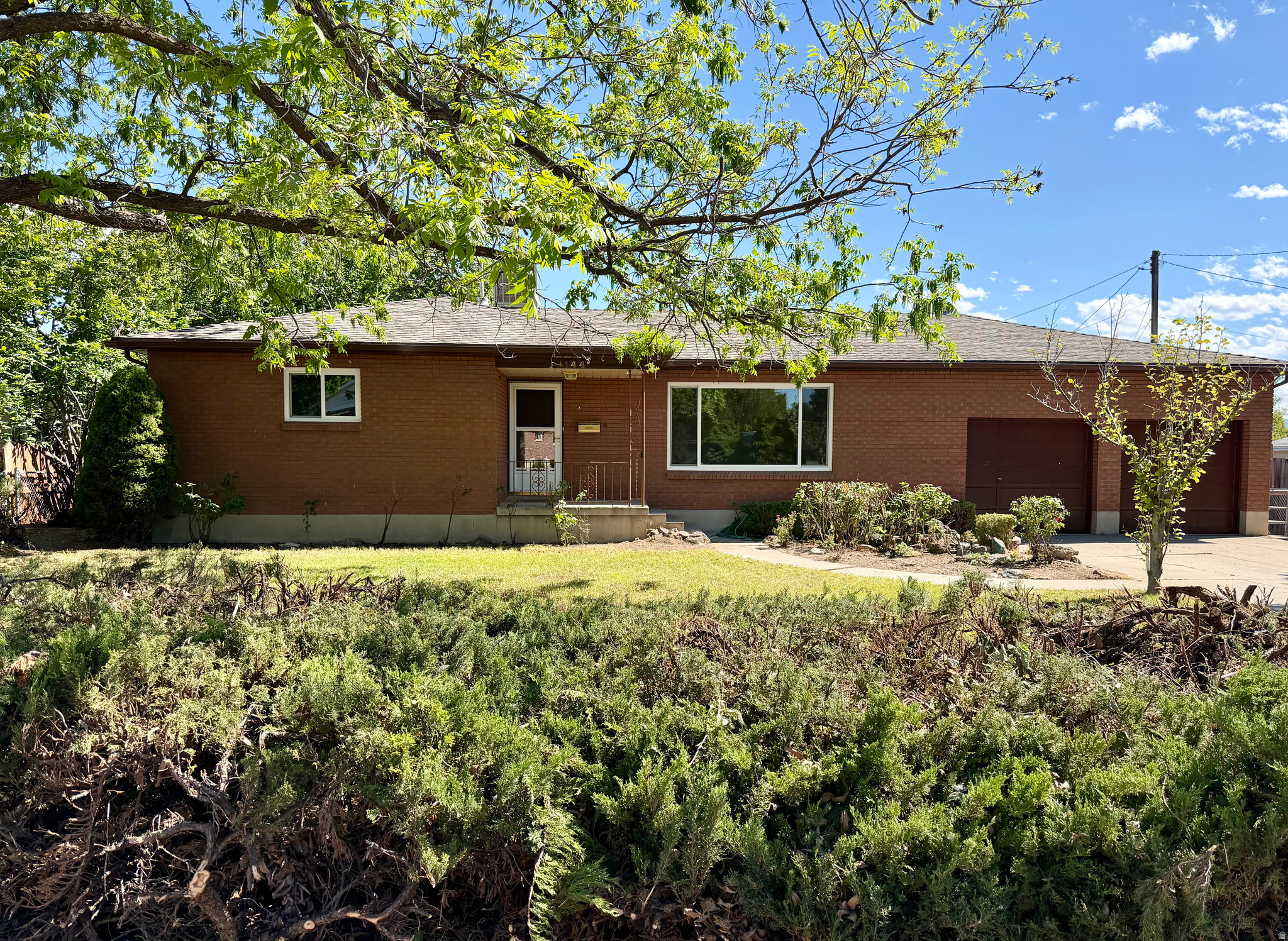 1144 E HILLVIEW DR, Millcreek, UT 84124 — photo 1