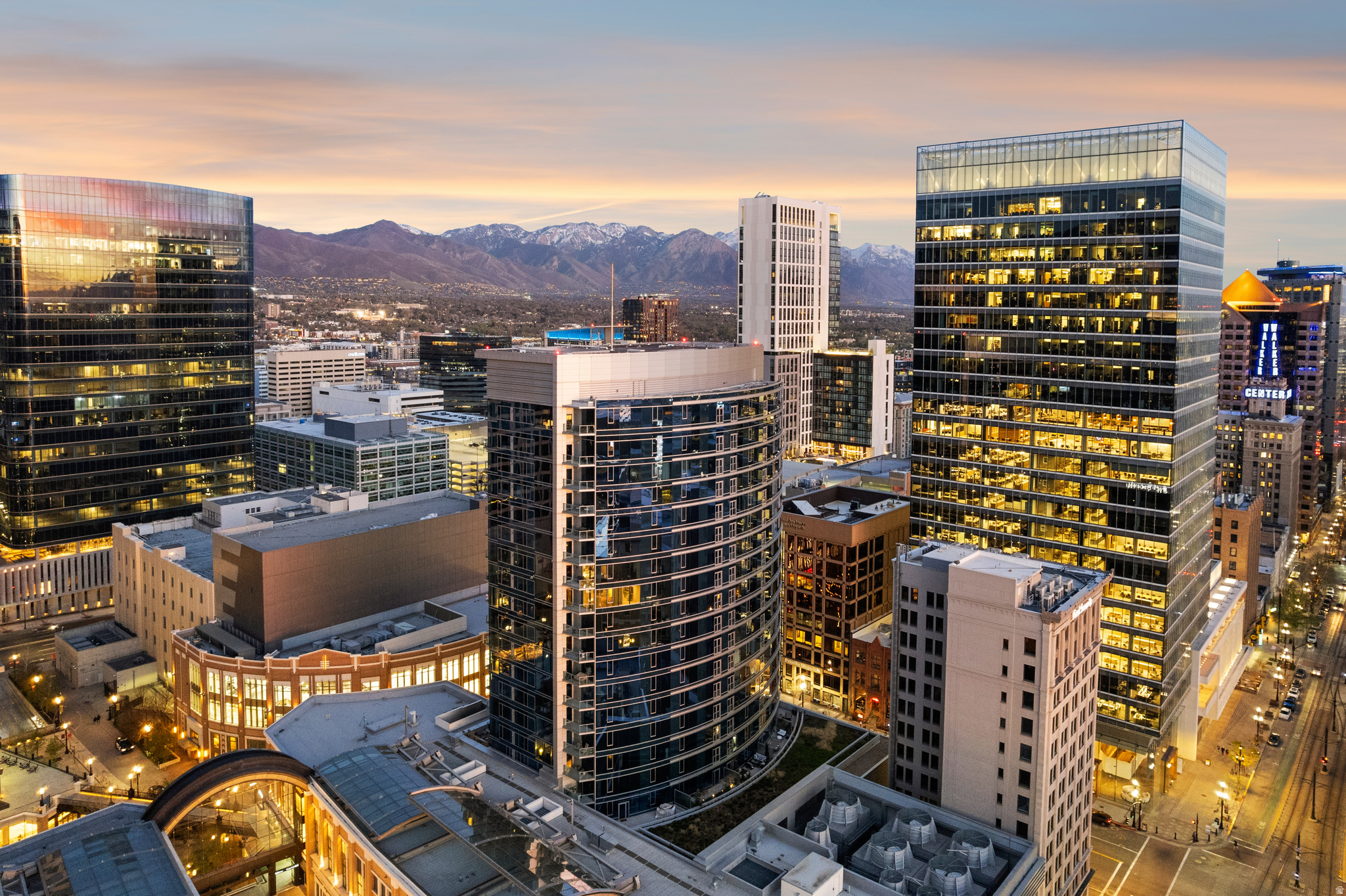 35 E 100 ST #1302, Salt Lake City, UT 84111 — photo 1
