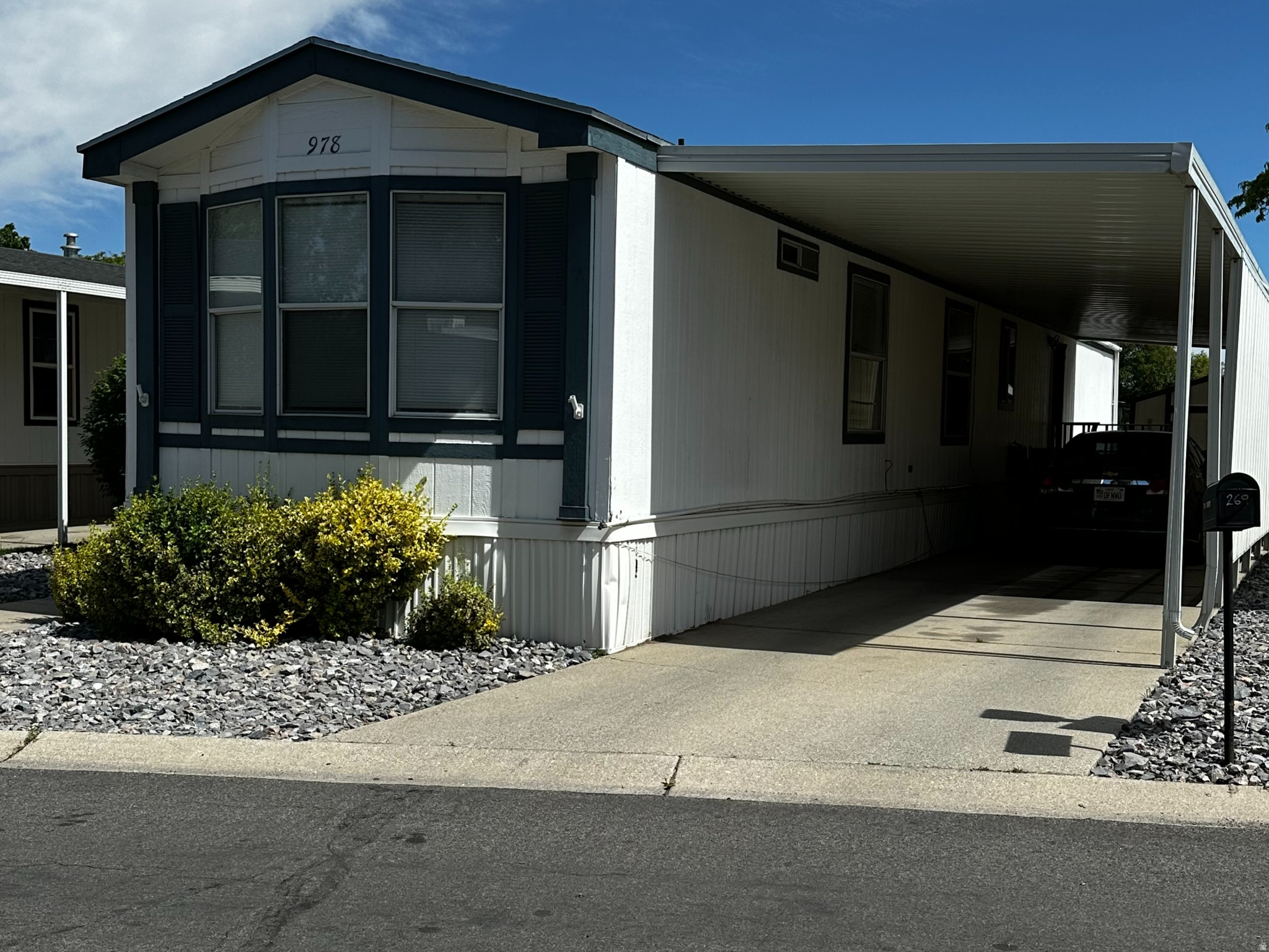978 W JASMINE DR, Taylorsville, UT 84123 — photo 1
