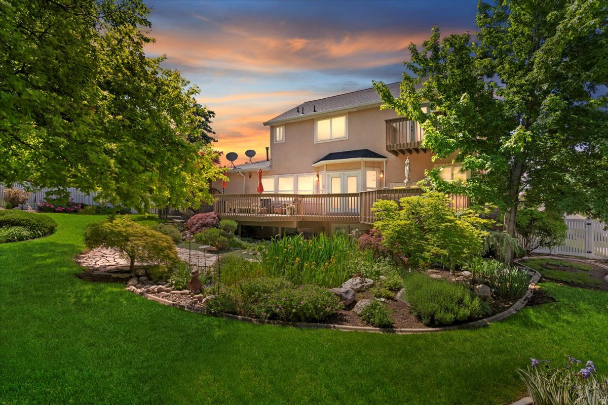 1880  SHADOW VALLEY DR, Ogden, UT 84403 — photo 1