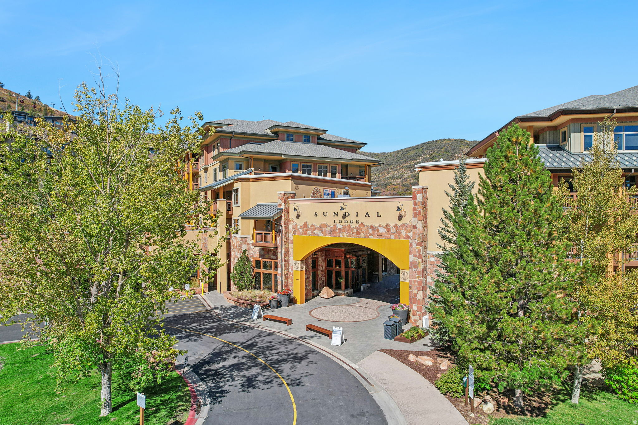 3720 N SUNDIAL CT #B201, Park City, UT 84098 — photo 1