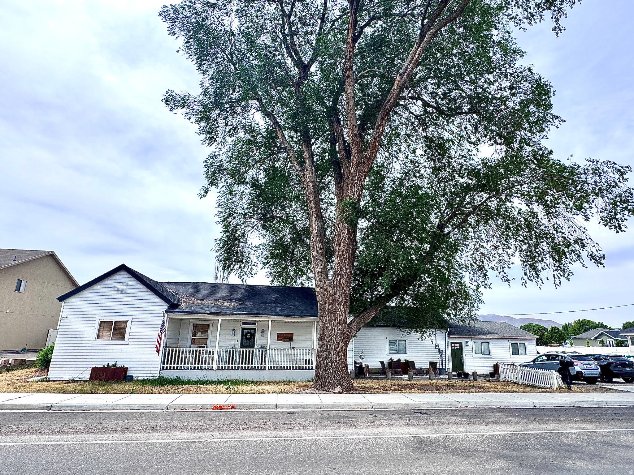 2145 W 700 S, Lehi, UT 84043 — photo 1