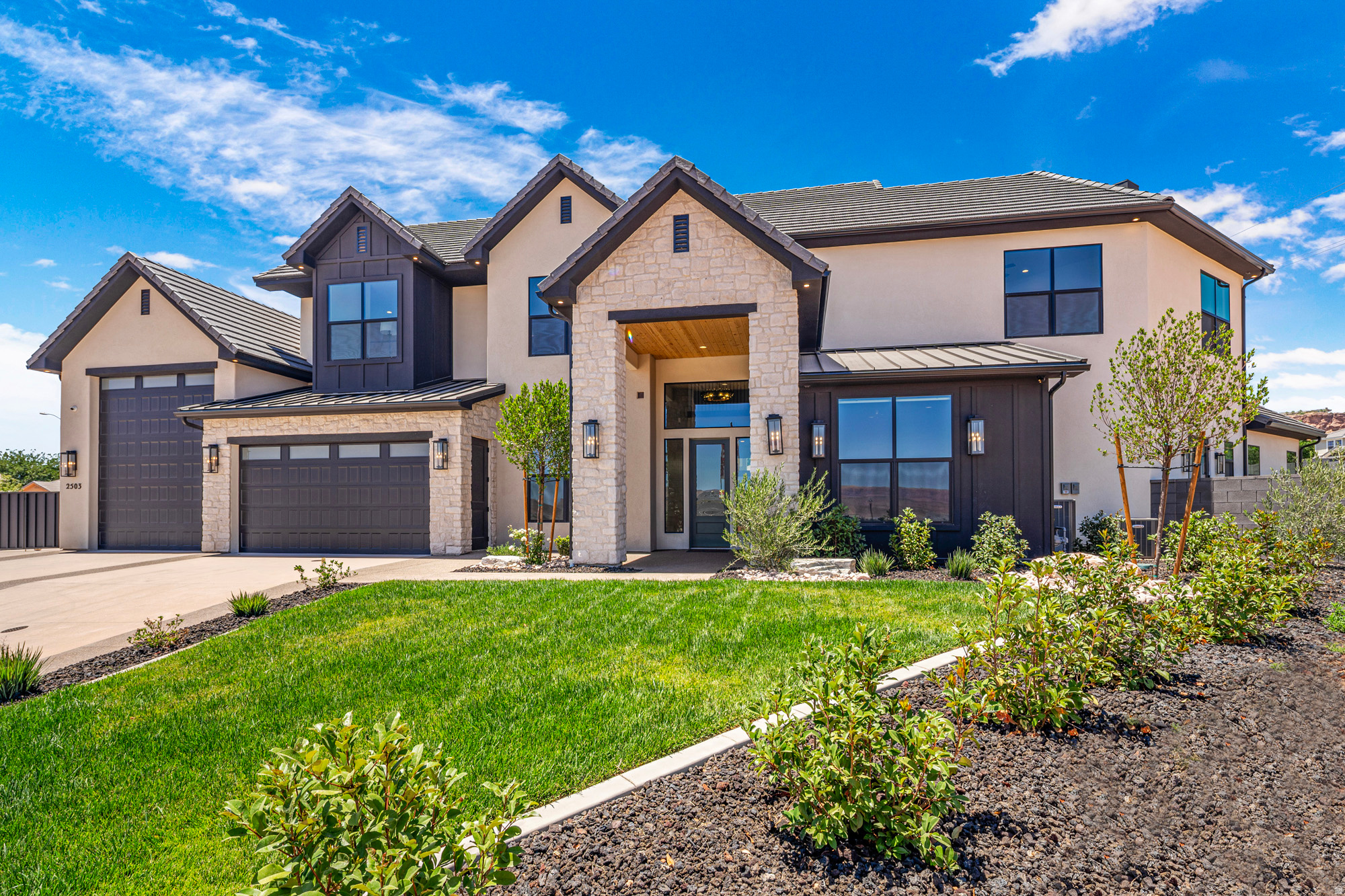 2503 E SUNIVA WAY #208, St. George, UT 84790 — photo 1
