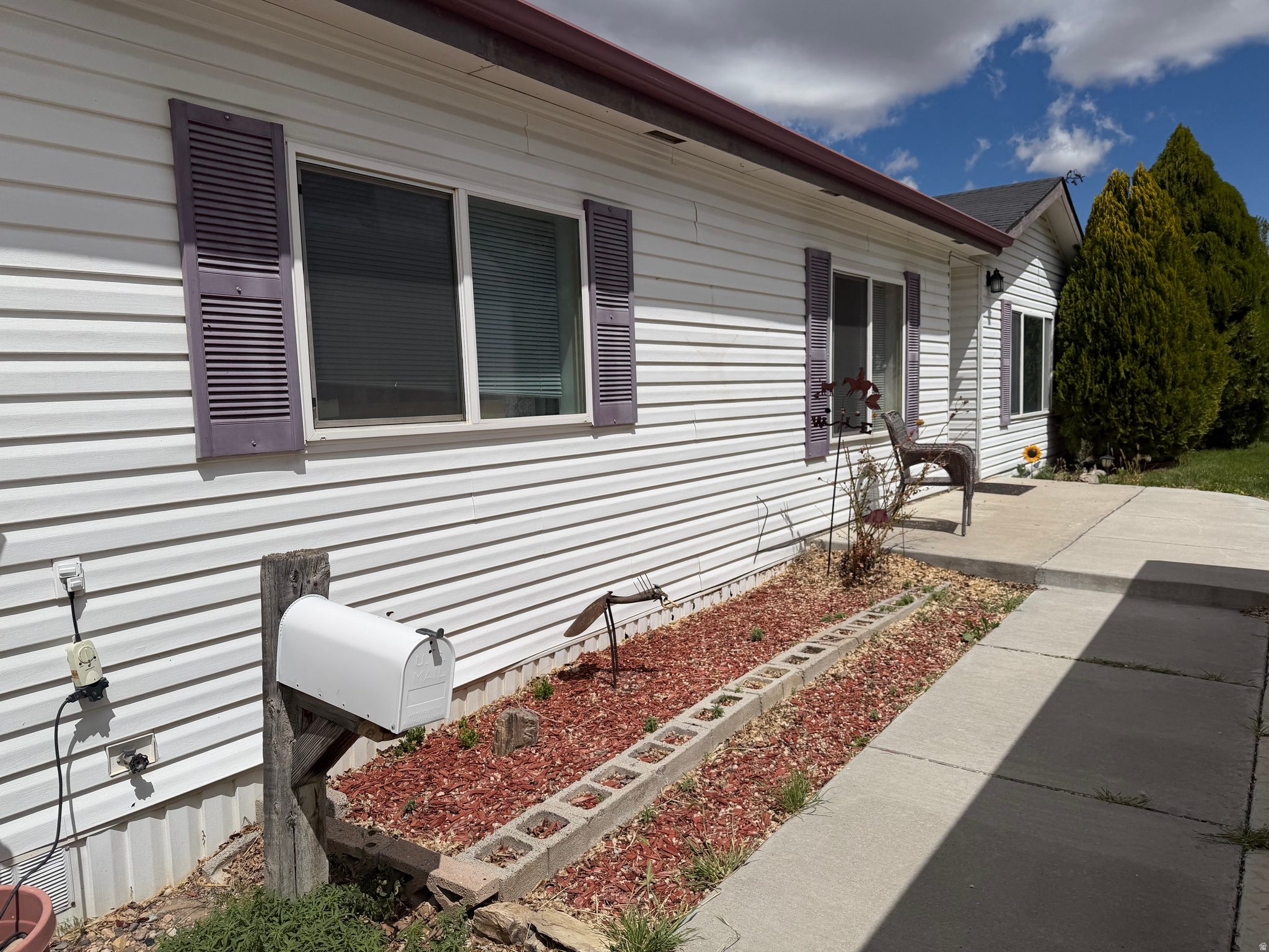 100 N 200 W, Henrieville, UT 84736 — photo 1