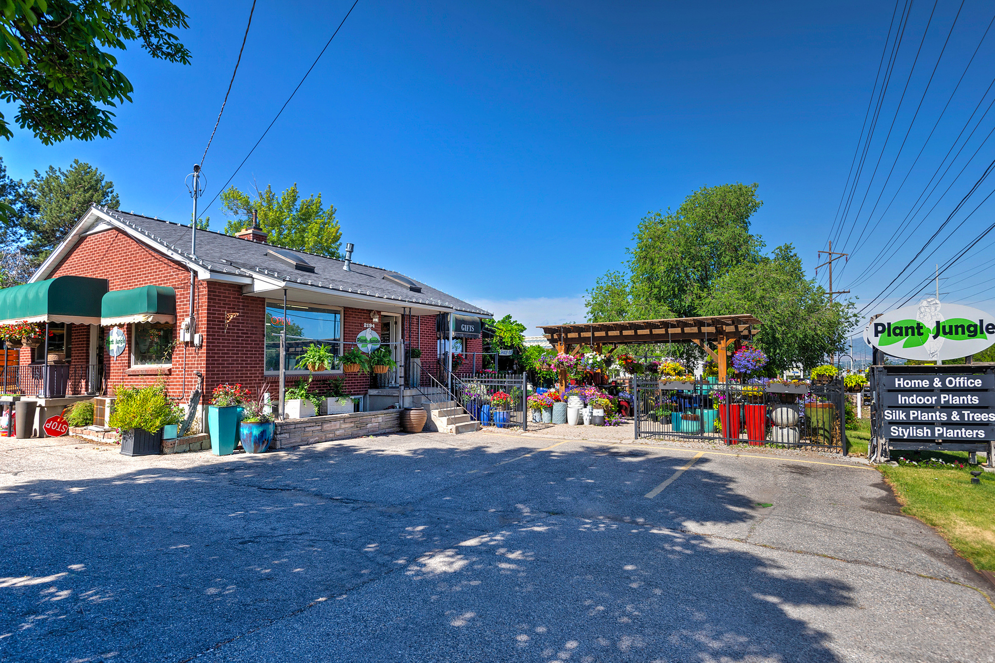 2194 E FORT UNION BLVD, Cottonwood Heights, UT 84121 — photo 1