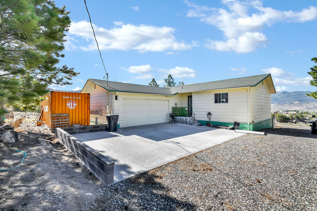 230 N 300 E, Bicknell, UT 84715 — photo 1