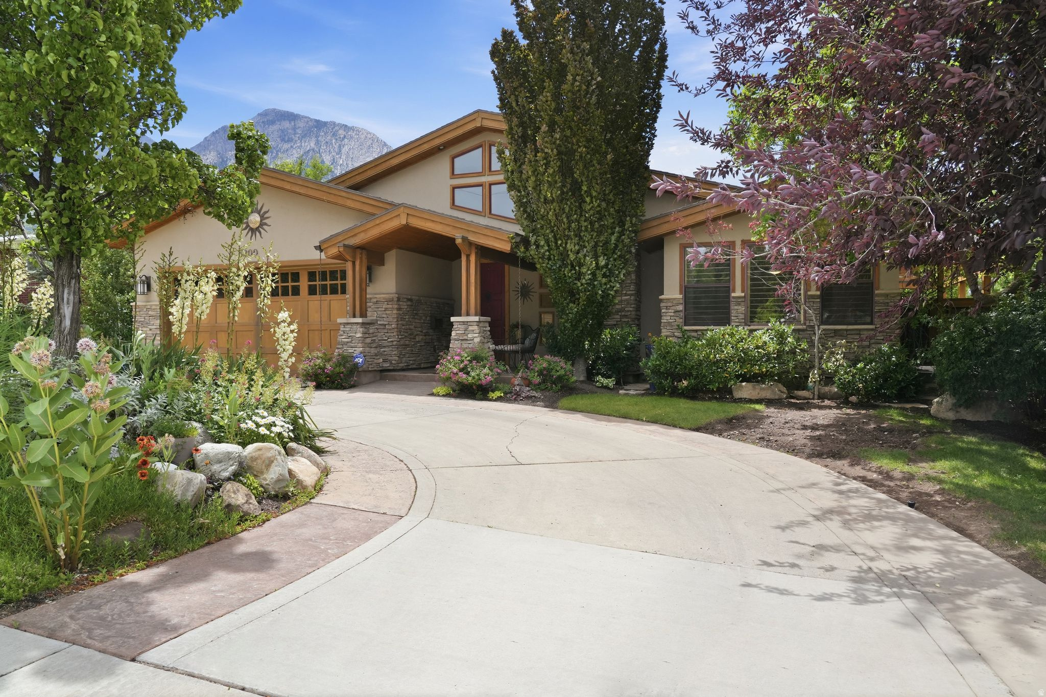3200 E 3900 S, Holladay, UT 84124 — photo 1