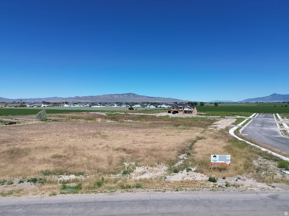 9223 N 4550 W, Elwood, UT 84337 — photo 1