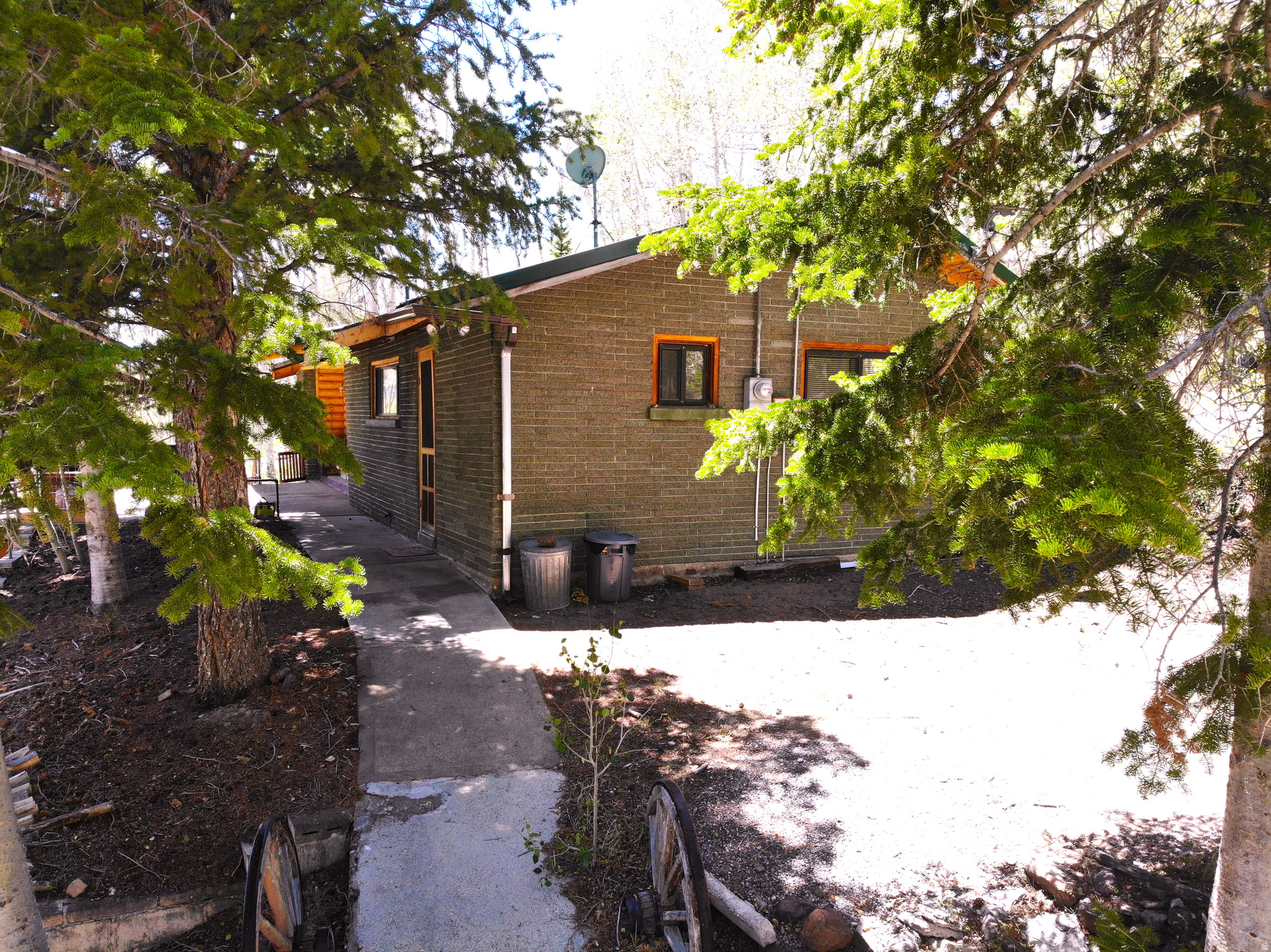 189 S SAGE DR