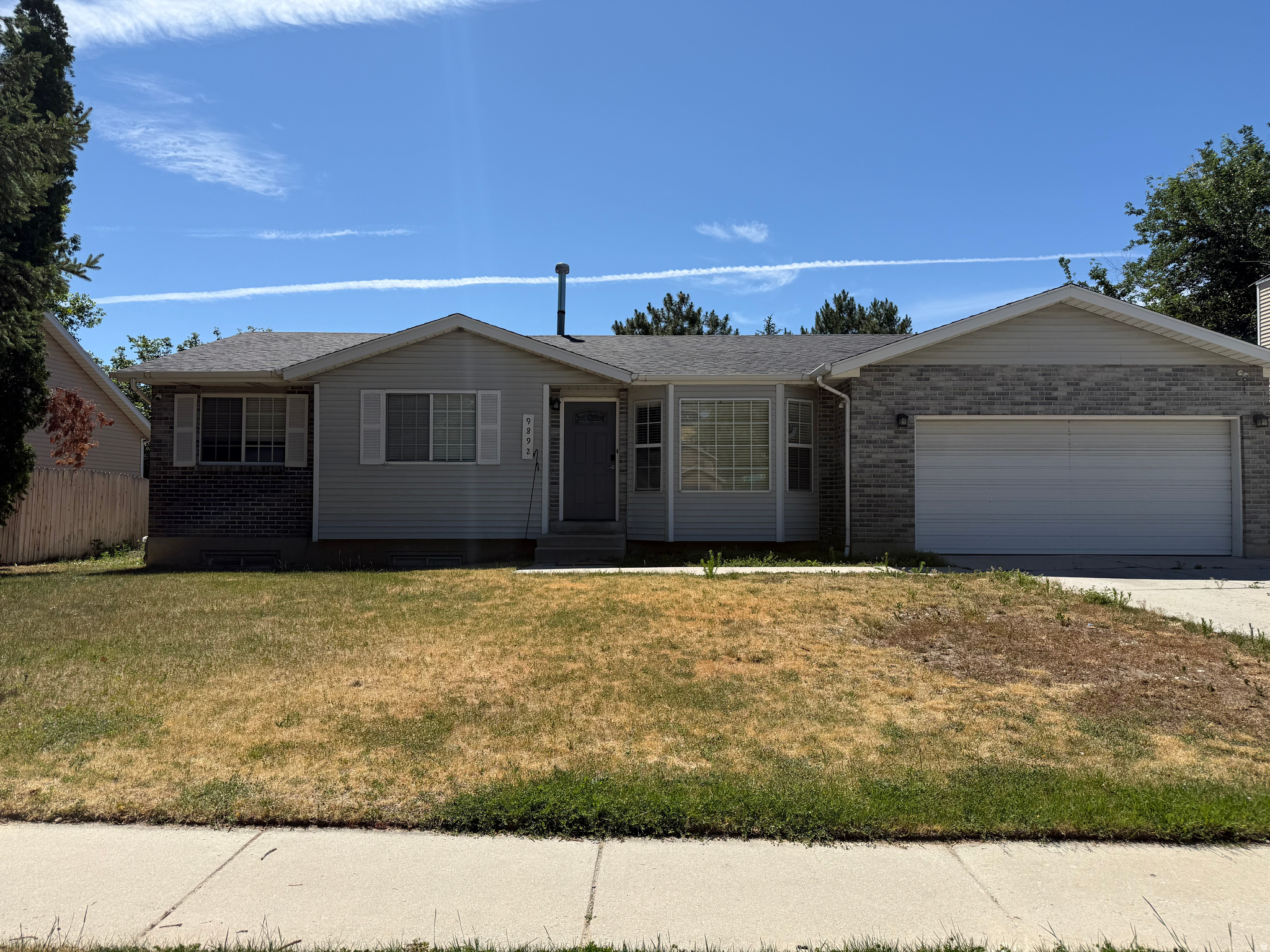 9892 S ROSEBORO RD, Sandy, UT 84092 — photo 1