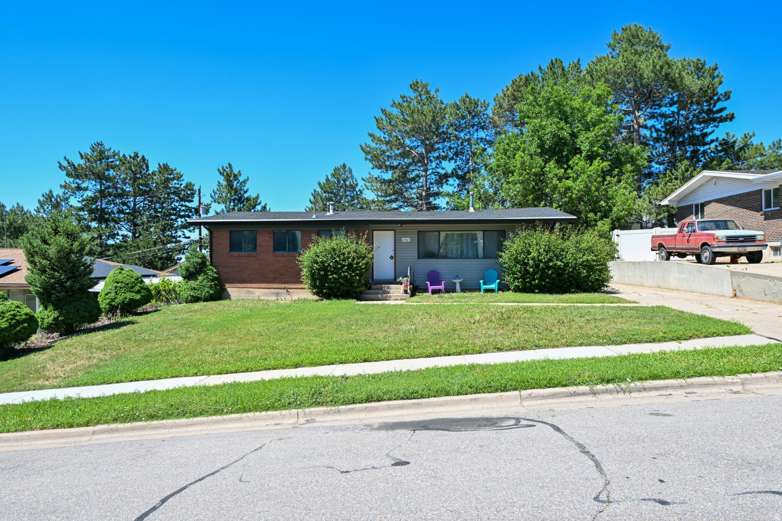 1070  40TH ST, Ogden, UT 84403 — photo 1
