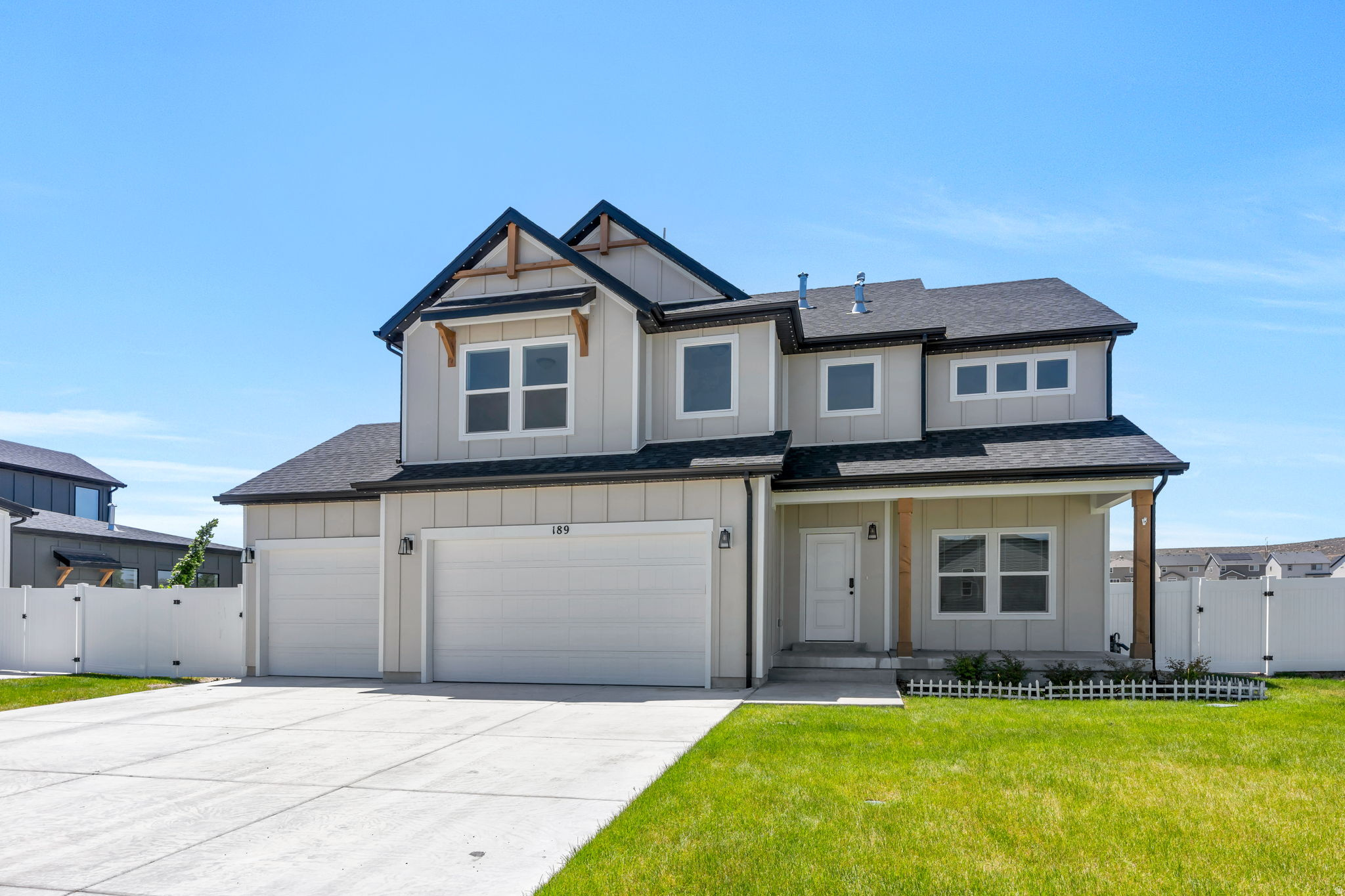 189 N WOODRUN WAY, Saratoga Springs, UT 84045 — photo 1