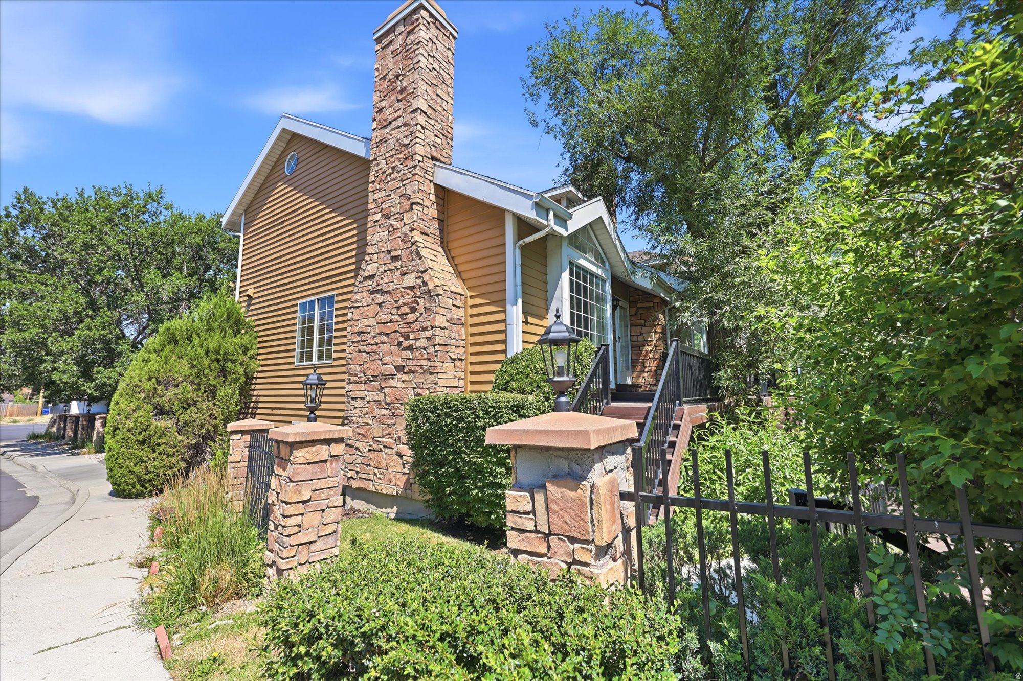 3385 S 715 E, Millcreek, UT 84106 — photo 1