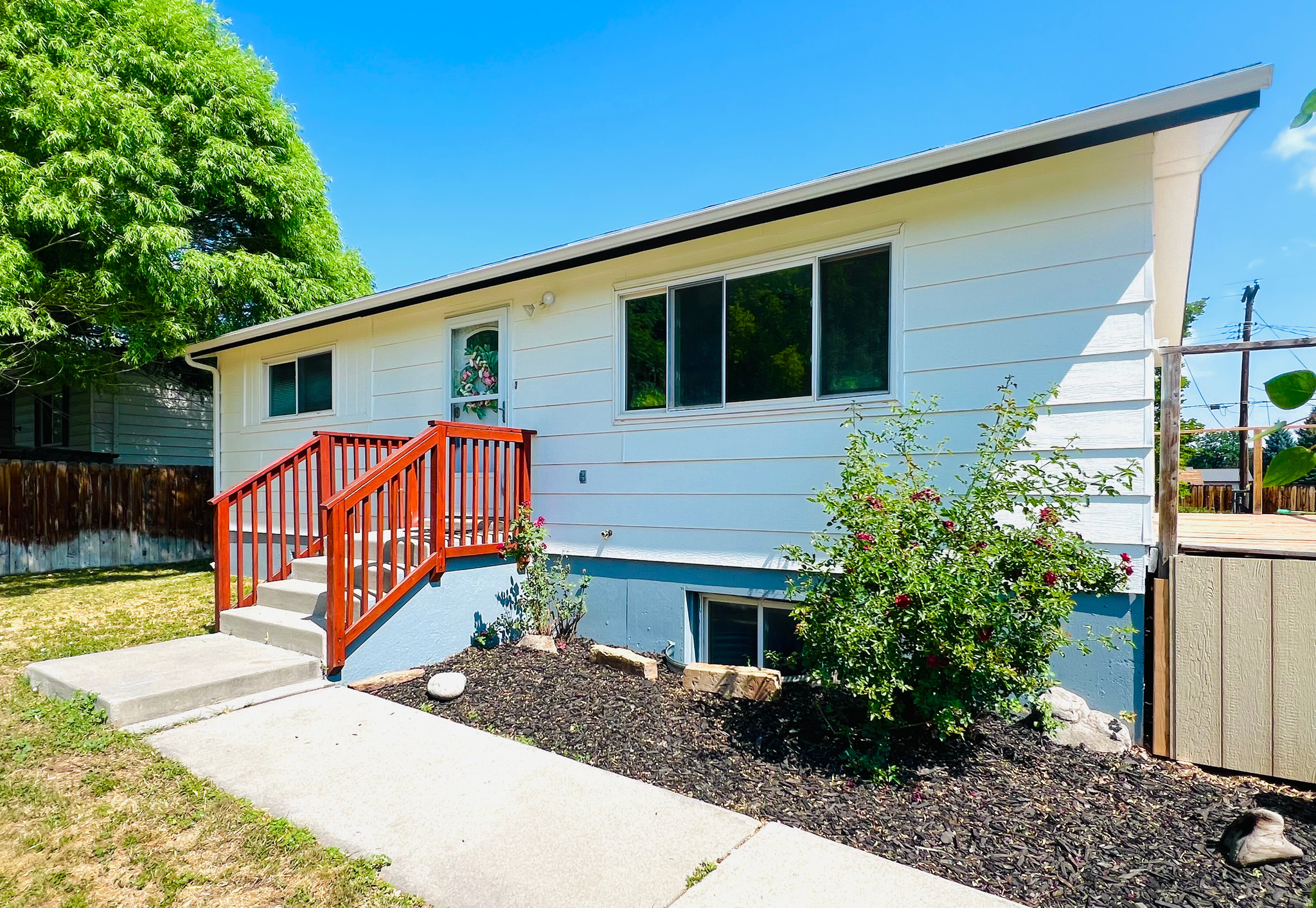 218 W 350 N, Vernal, UT 84078 — photo 1