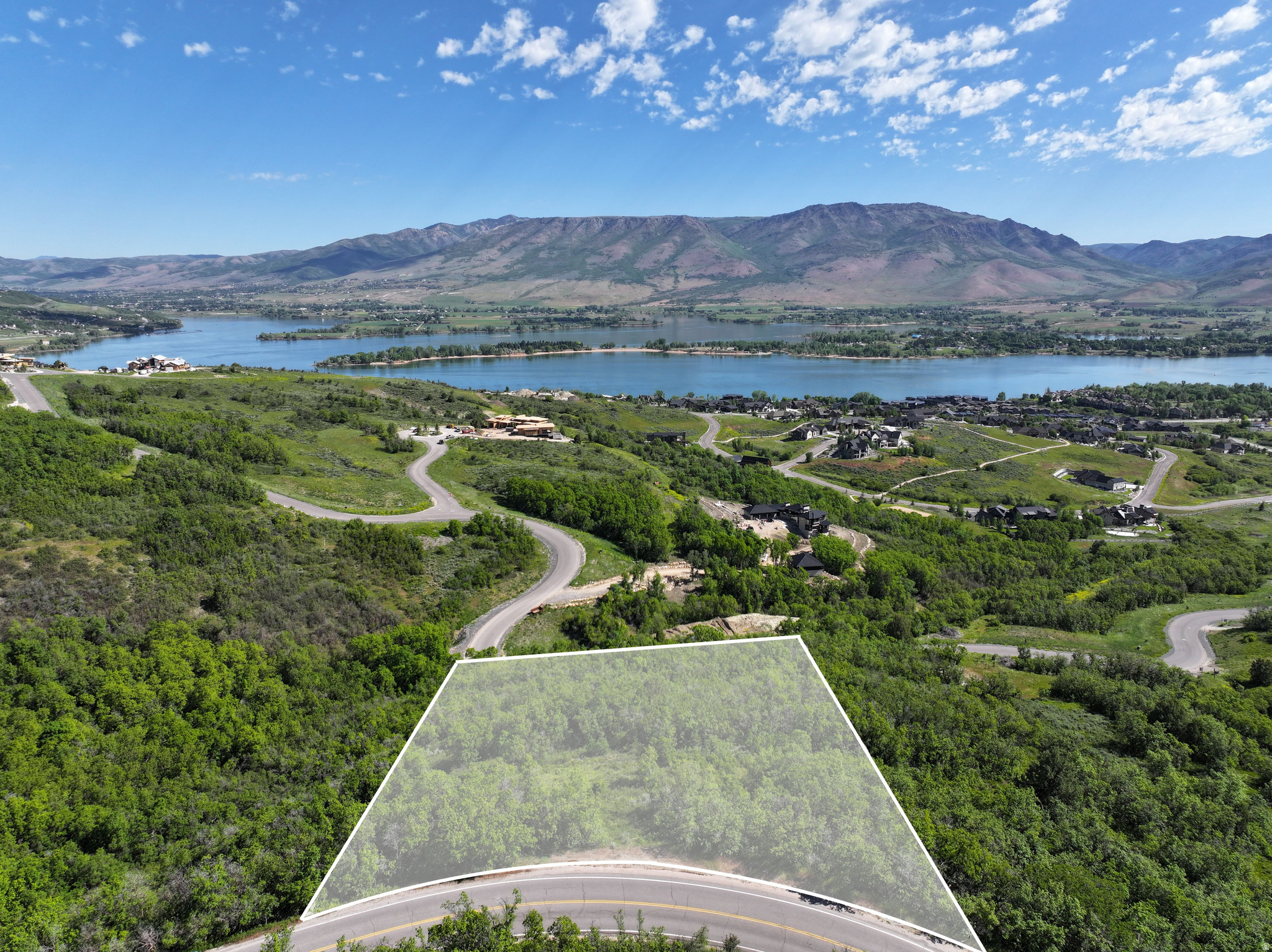 6001 E LEGACY DR, Huntsville, UT 84317 — photo 1