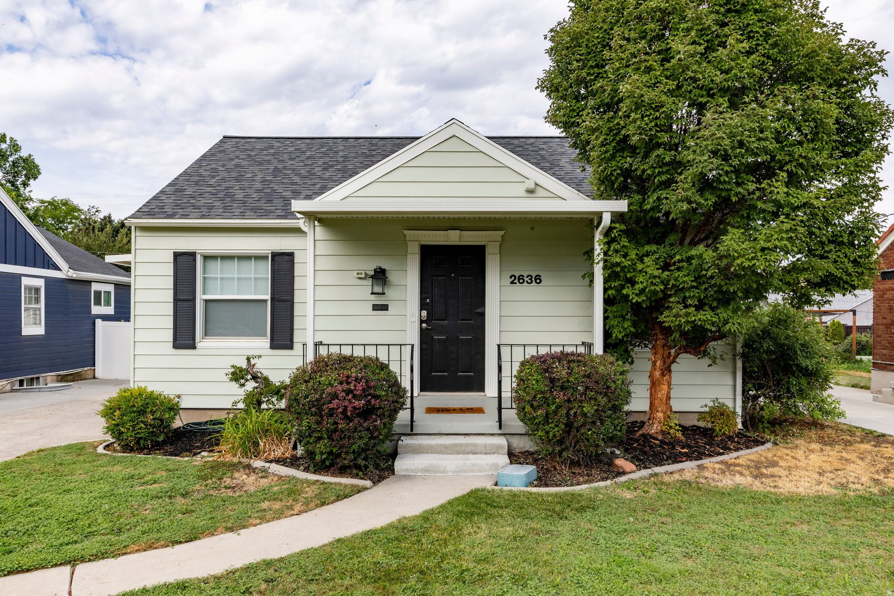 2636 S GLENMARE ST, Salt Lake City, UT 84106 — photo 1