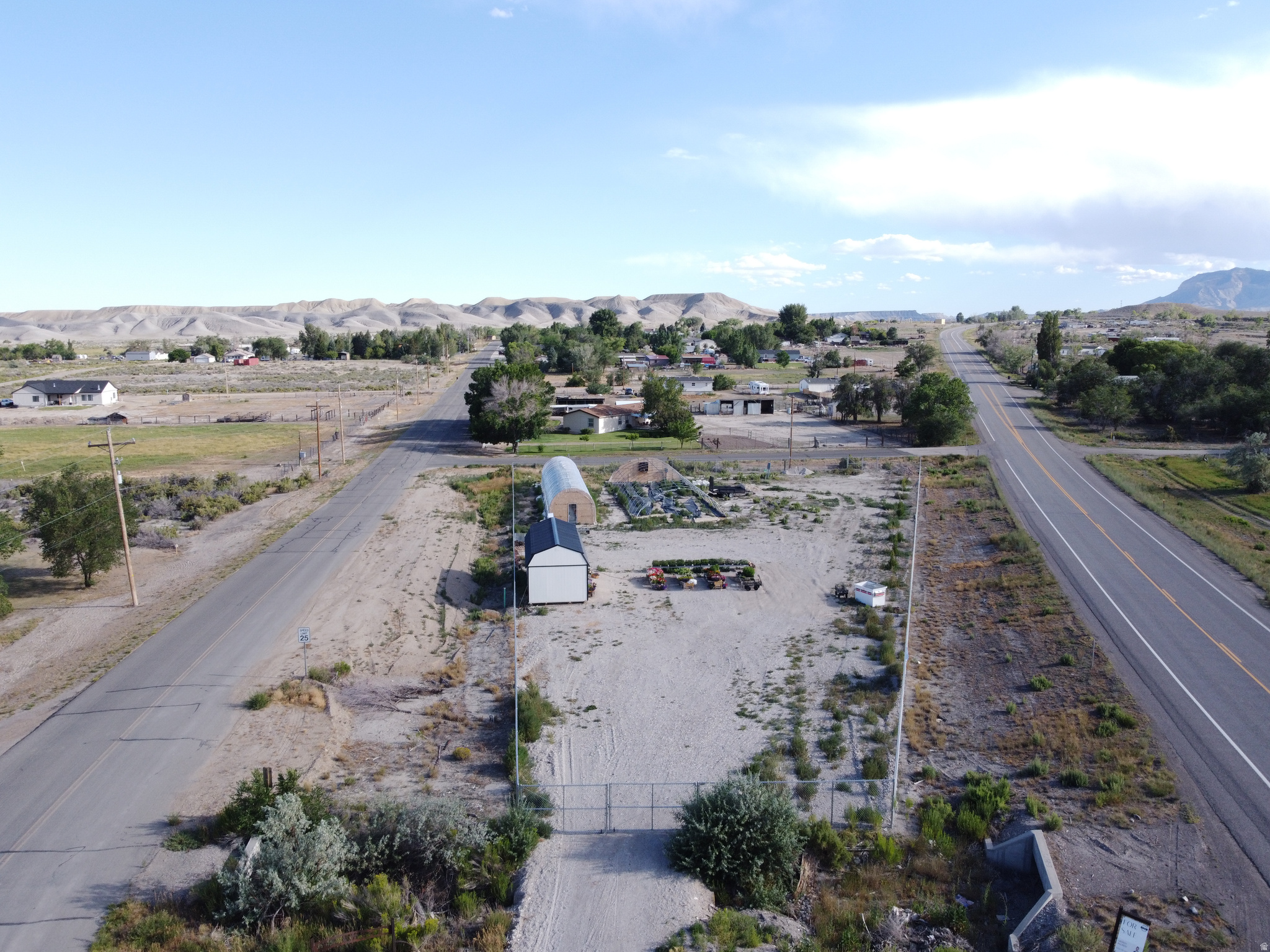345 N MAIN ST, Clawson, UT 84516 — photo 1