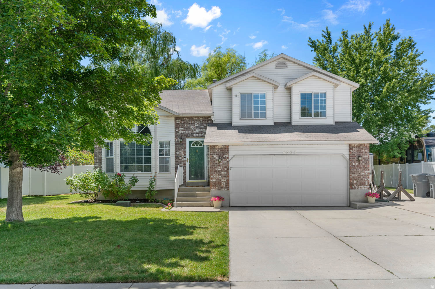 4203 W LIBERTY CREEK DR, South Jordan, UT 84009 — photo 1