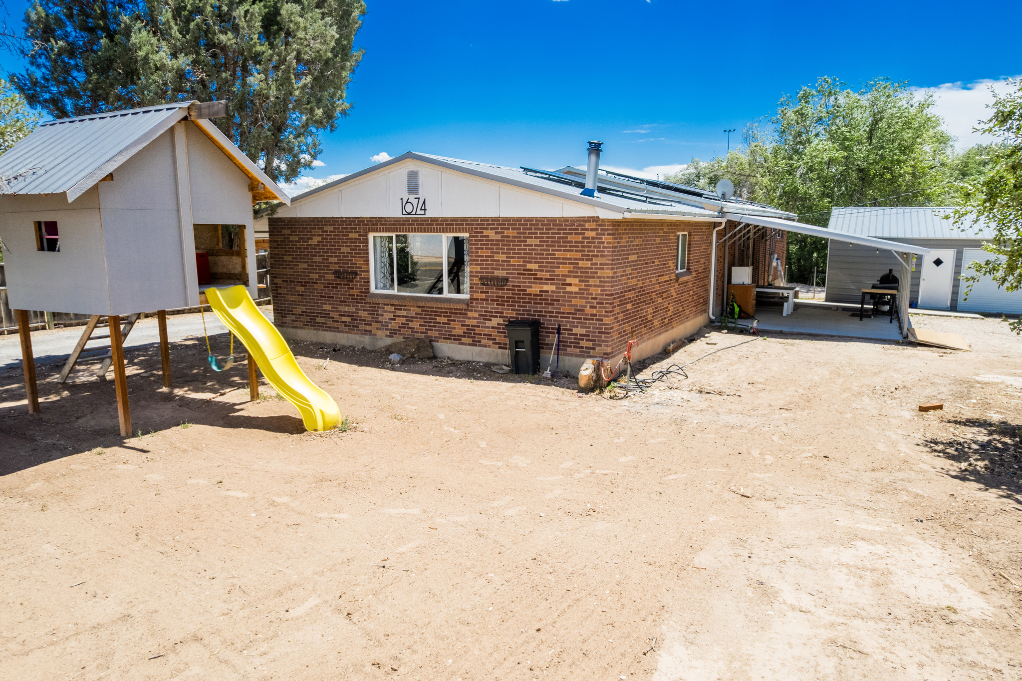 1674 E 1700 S, Vernal, UT 84078 — photo 1