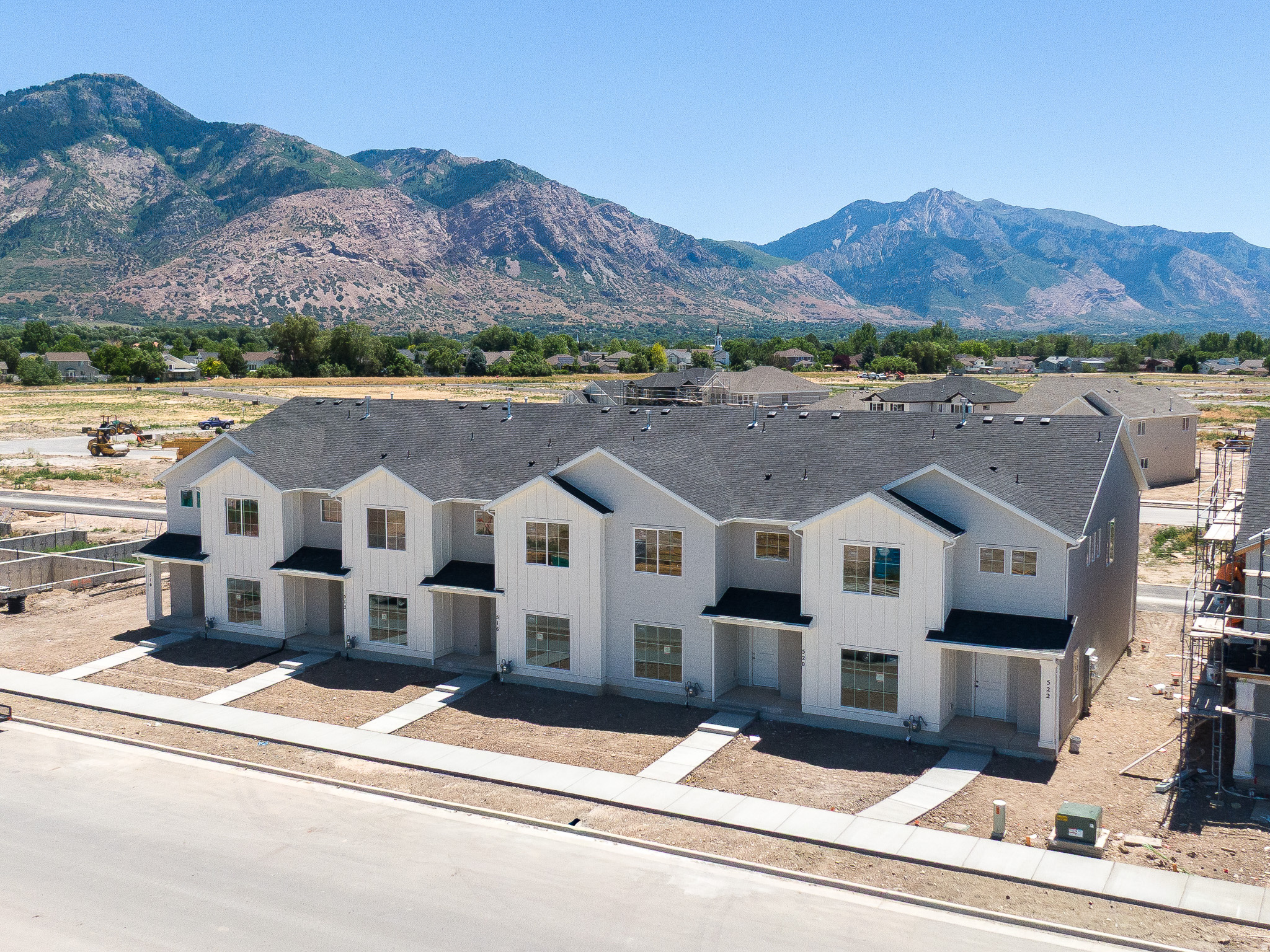 520 W 1875 N, Harrisville, UT 84404 — photo 1
